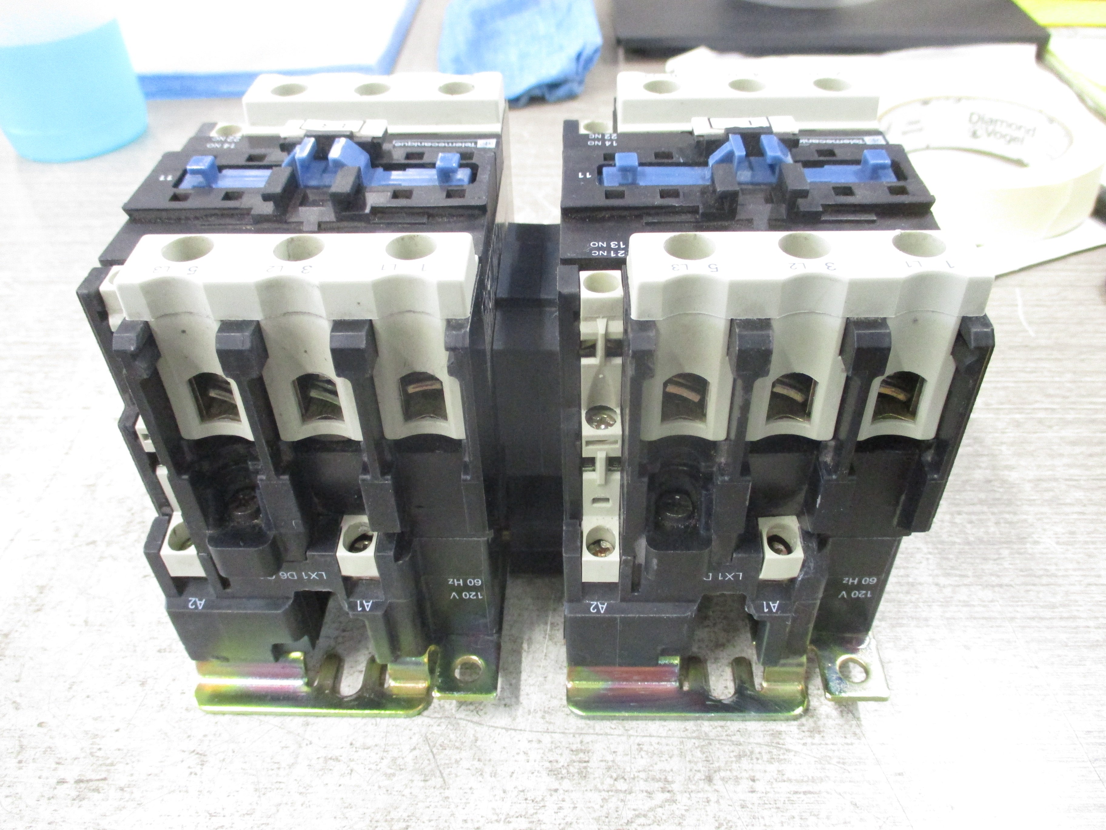 Telemecanique Reversing Contactor LC1 D6511 120V Coil 80A 600V *Chipped Corner* Used