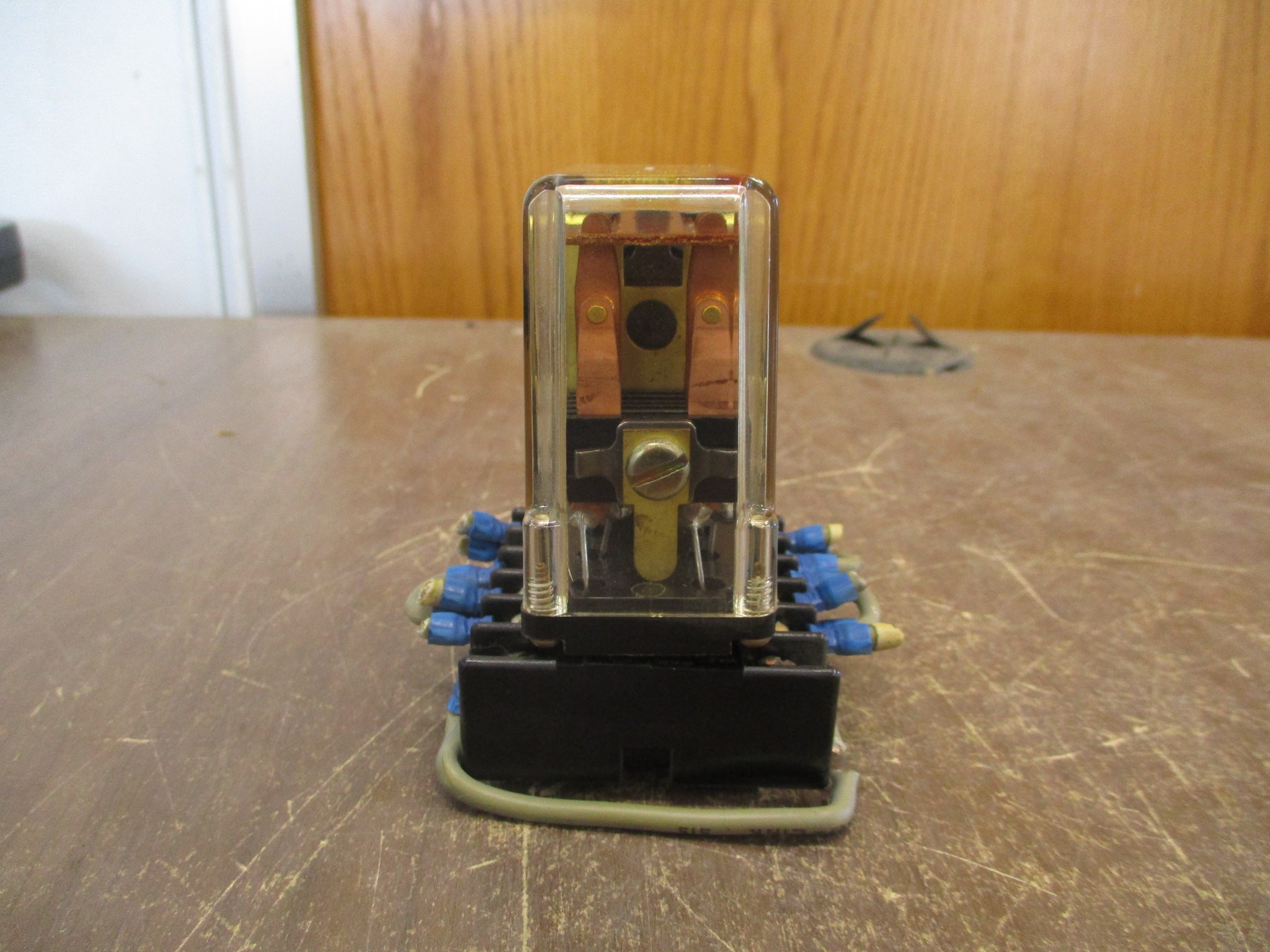 Struthers Dunn Relay 219BBX-P 24-28VDC Coil w/ Base Used