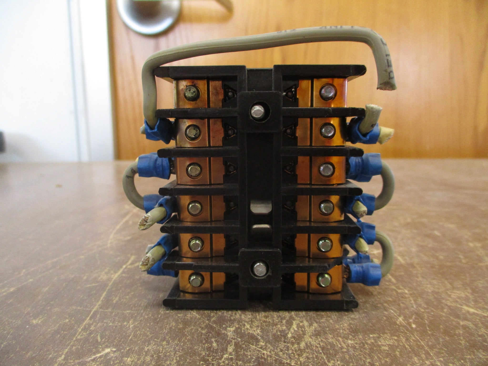 Struthers Dunn Relay 219BBX-P 24-28VDC Coil w/ Base Used