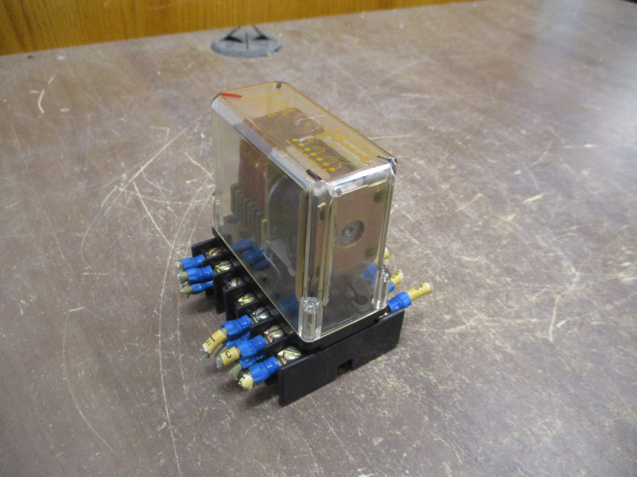 Struthers Dunn Relay 219DXB-P 24VDC Coil w/ Base Used
