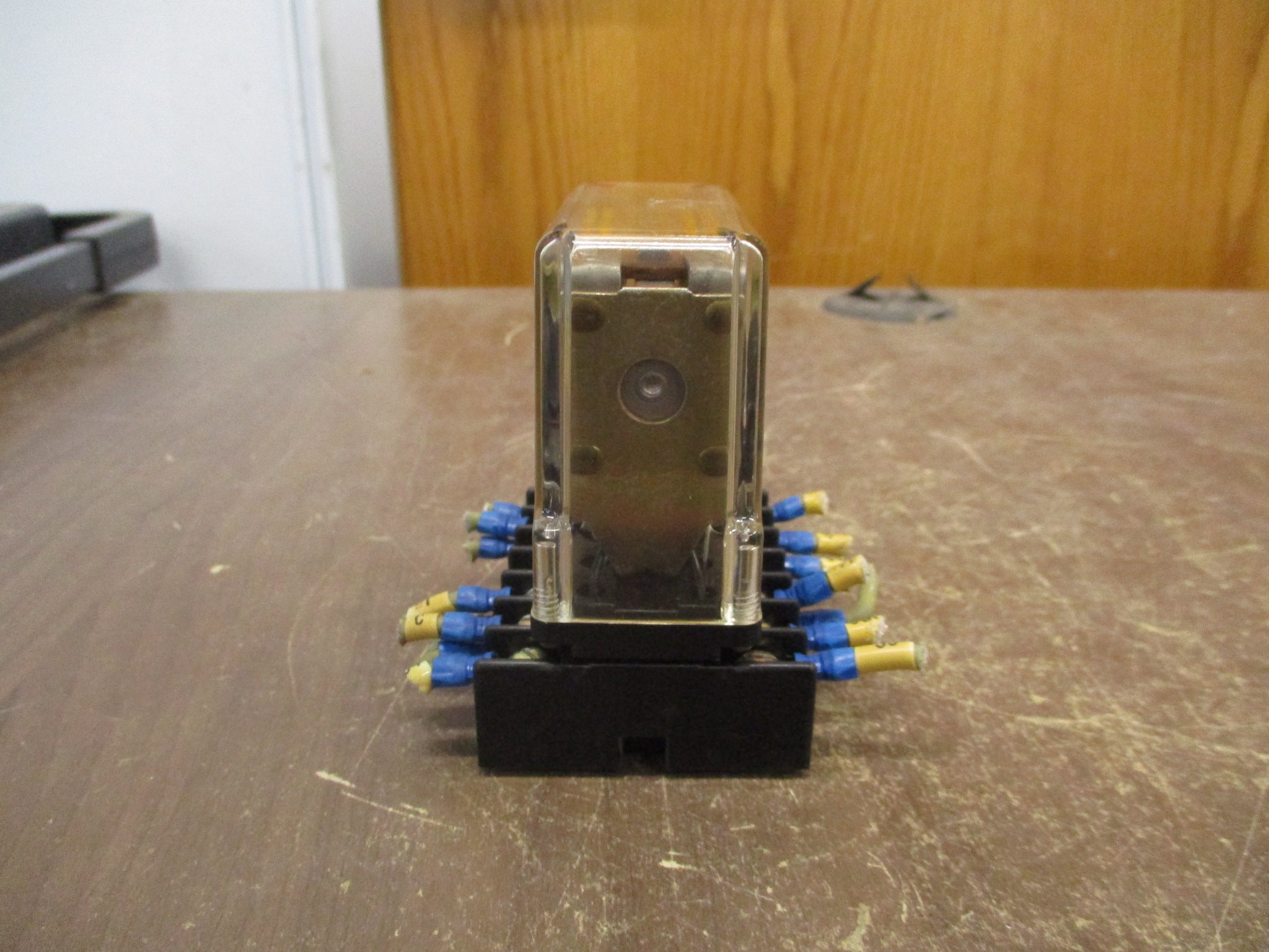 Struthers Dunn Relay 219DXB-P 24VDC Coil w/ Base Used