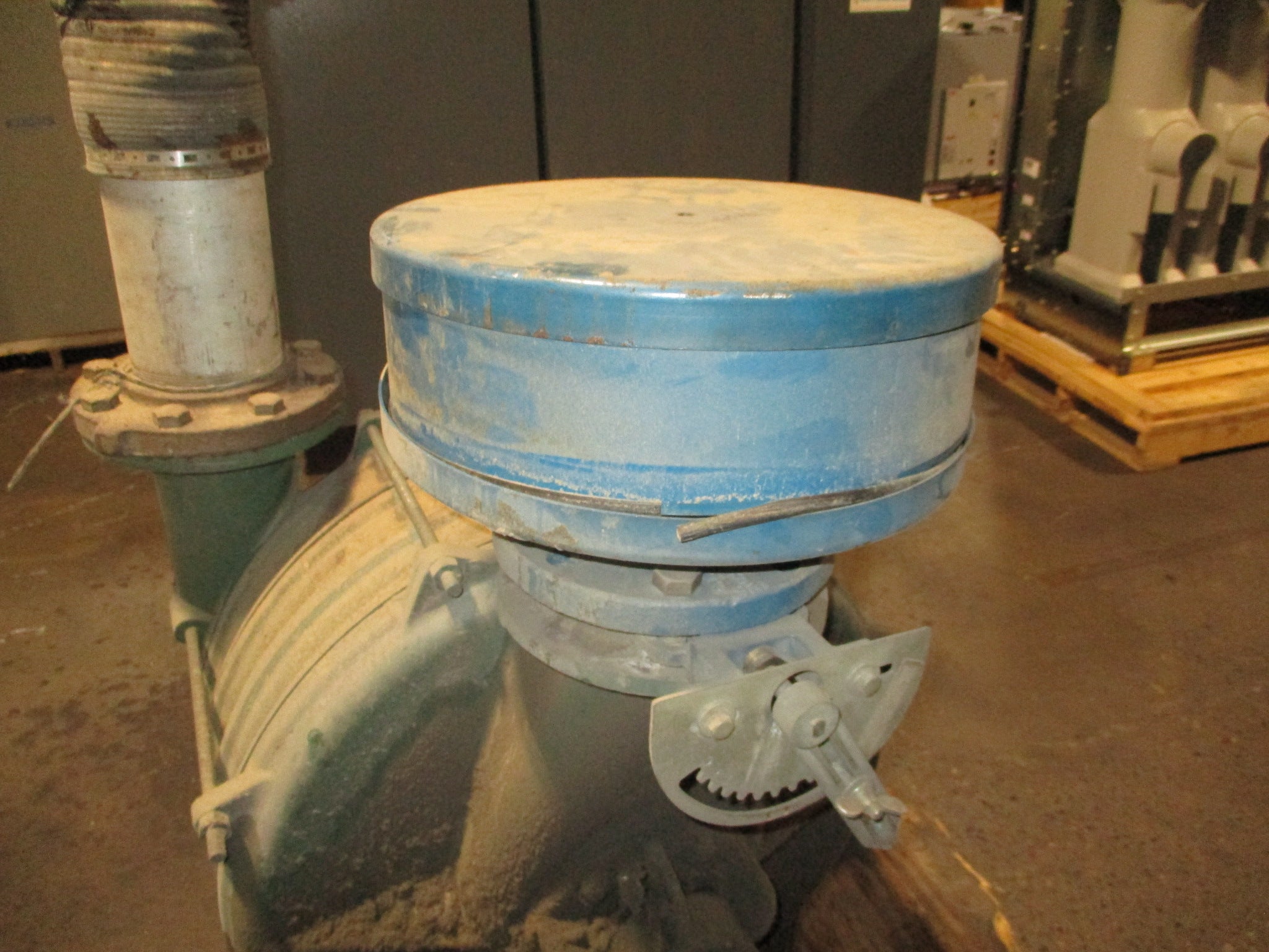 Lamson Centrifugal Blower 514-4-0-AD 20HP 3510RPM 230/460V 3Ph 60Hz Used