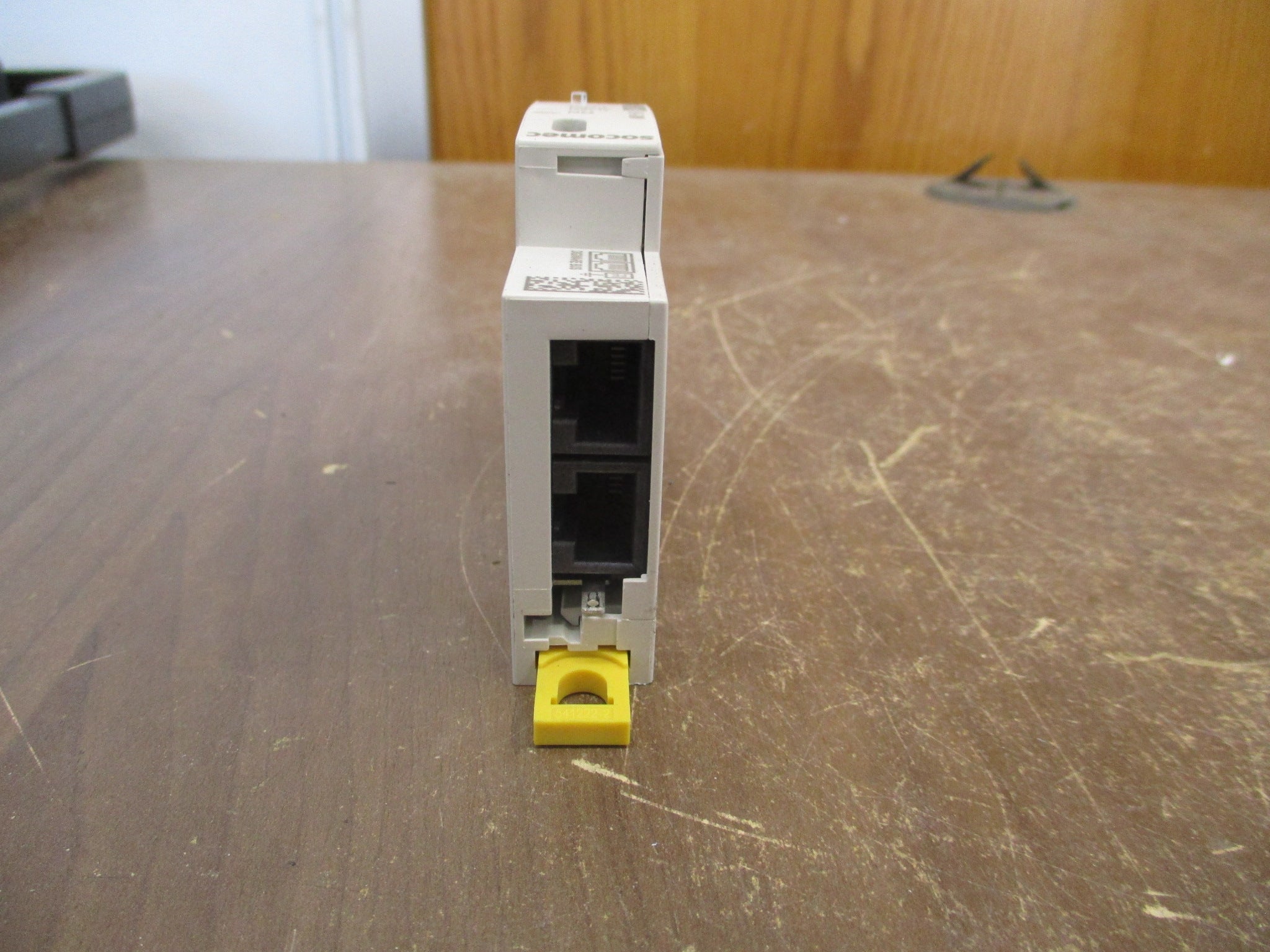 Buss Power Distribution Block 16325-3 350A 600V 3P Used