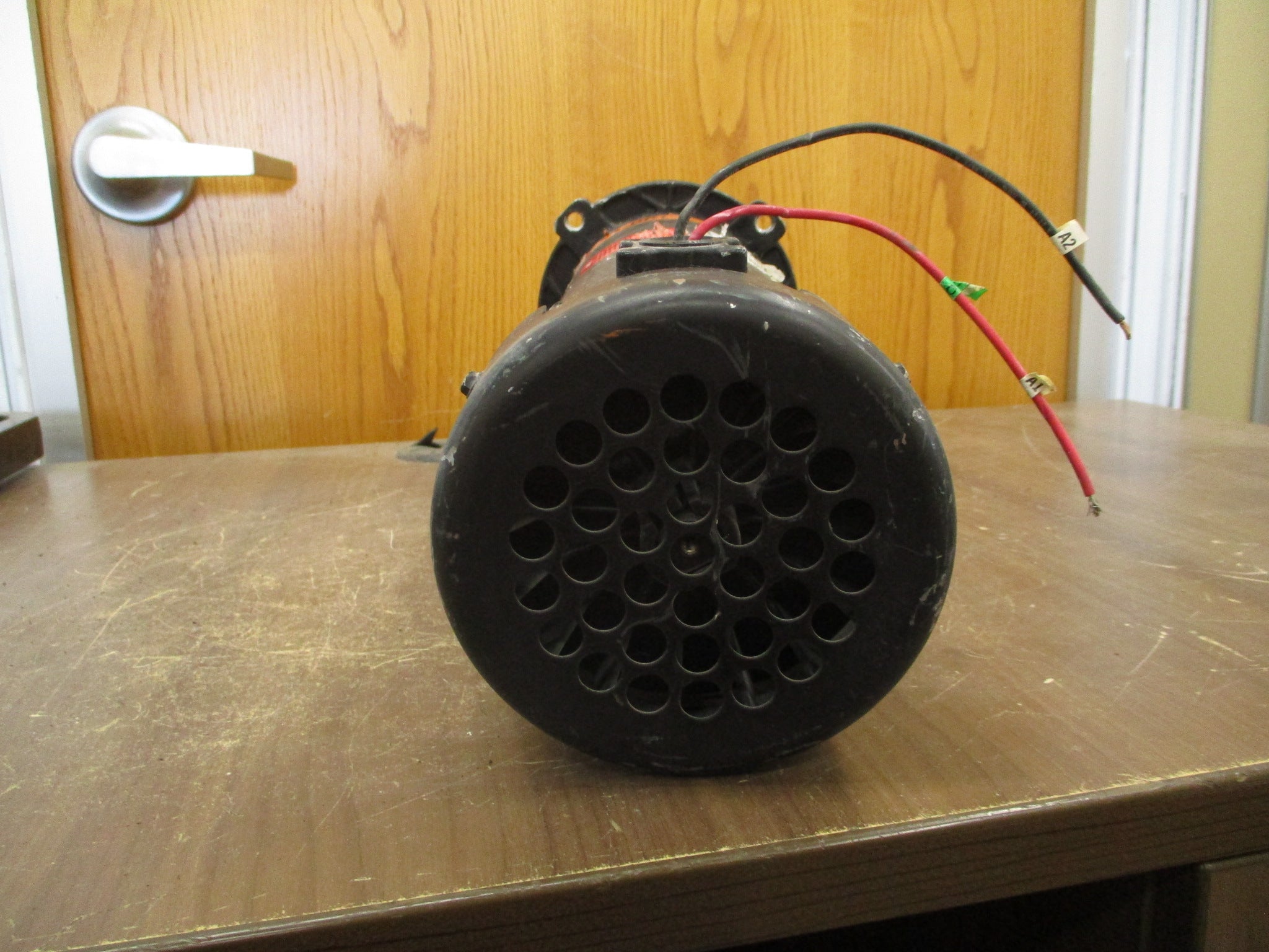 Dayton DC Motor 2M170D 1HP 1725RPM 90VDC 10.9A Used