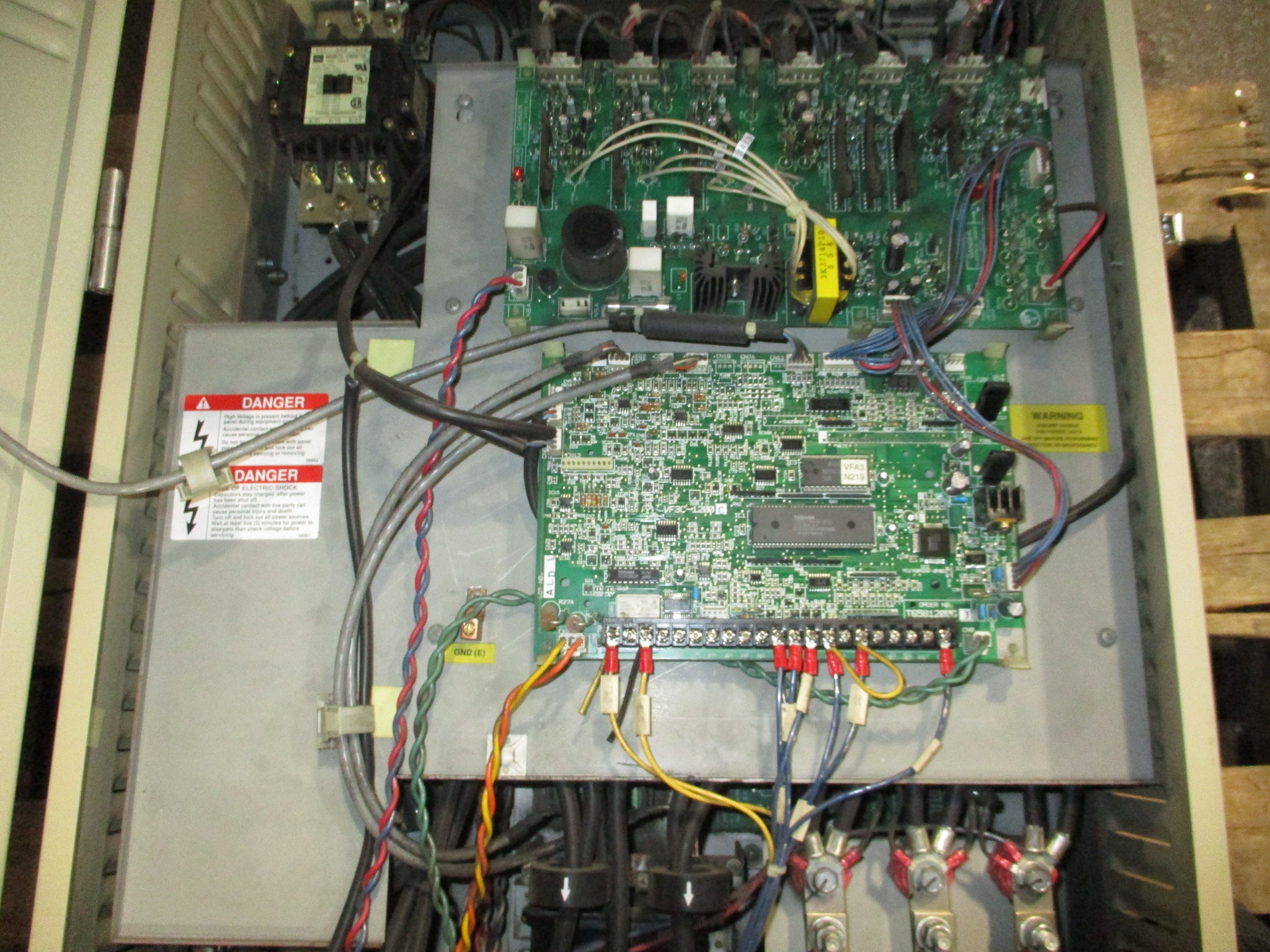Toshiba Q-Flowsaver II AC Drive FLOWQ2U4800 100HP 3Ph Used