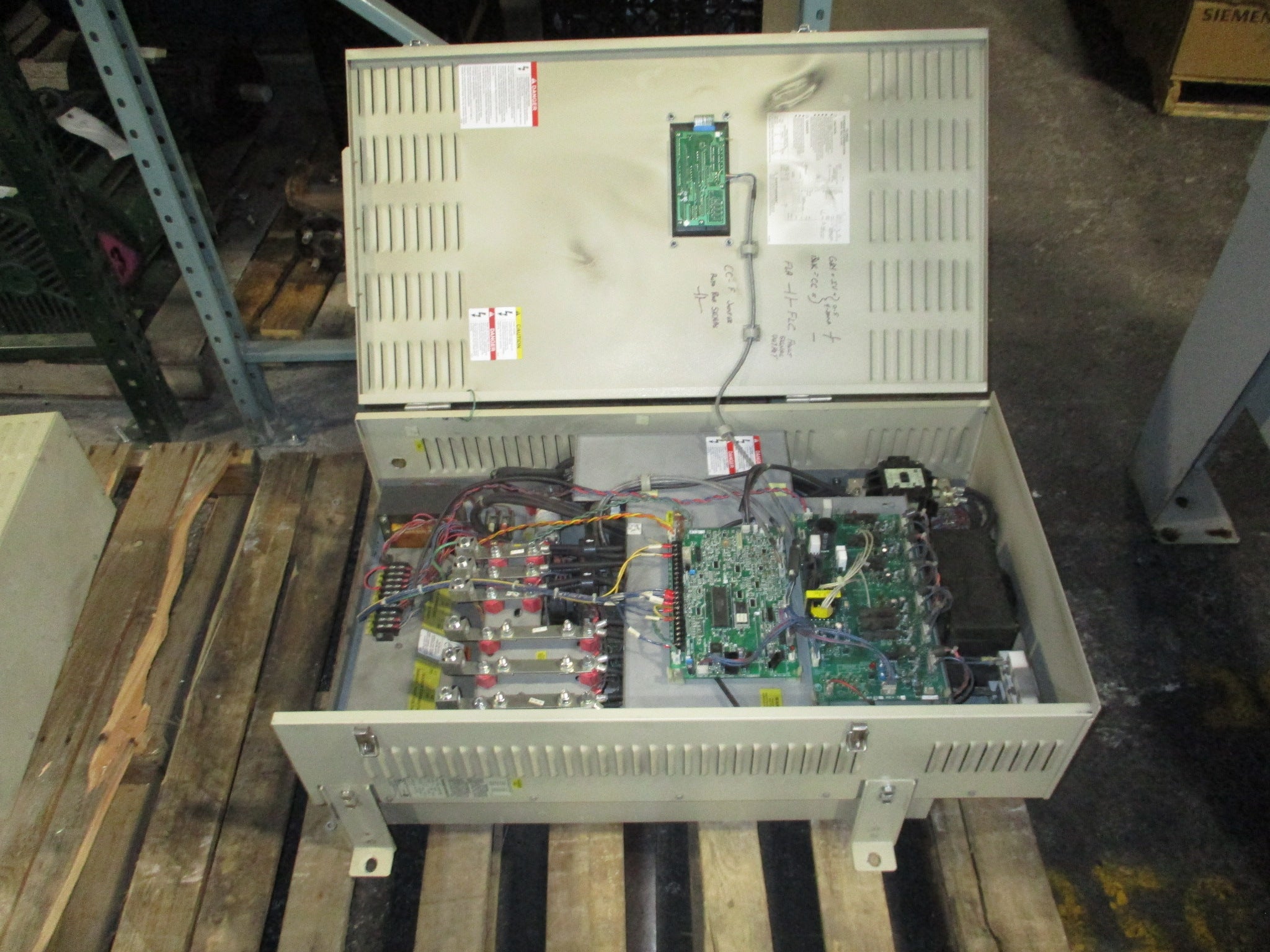 Toshiba Q-Flowsaver II AC Drive FLOWQ2U4800 100HP 3Ph Used