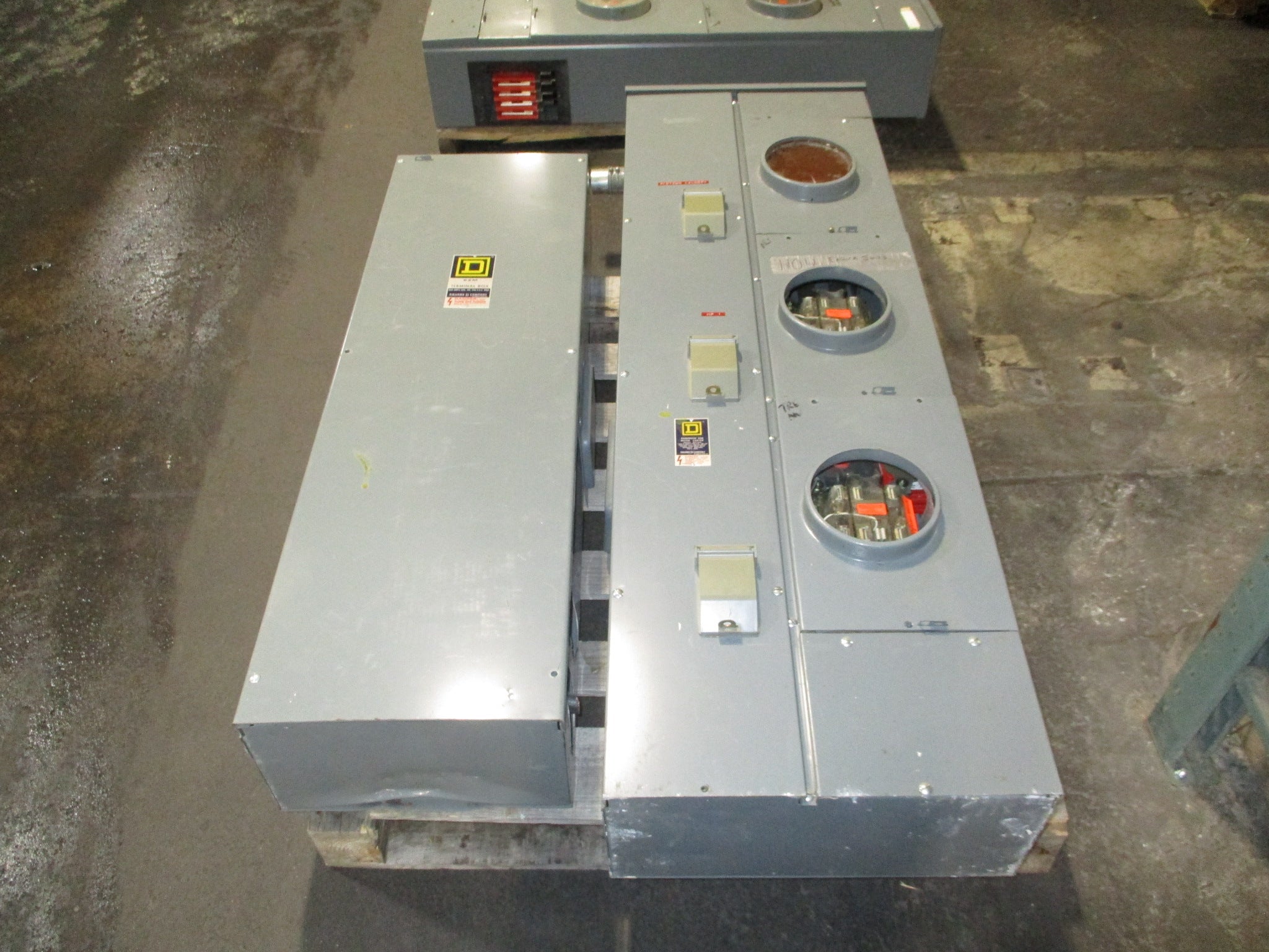 Square D EZ Meter-Pak Meter Stack EZM 743-200R Ser. 2 1200A 3-Position Used