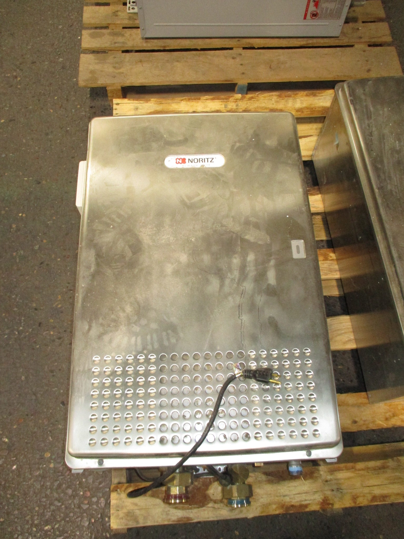 Noritz Commercial Tankless Water Heater NC380-SV-ASME 376 Gal/H Natural Gas Used