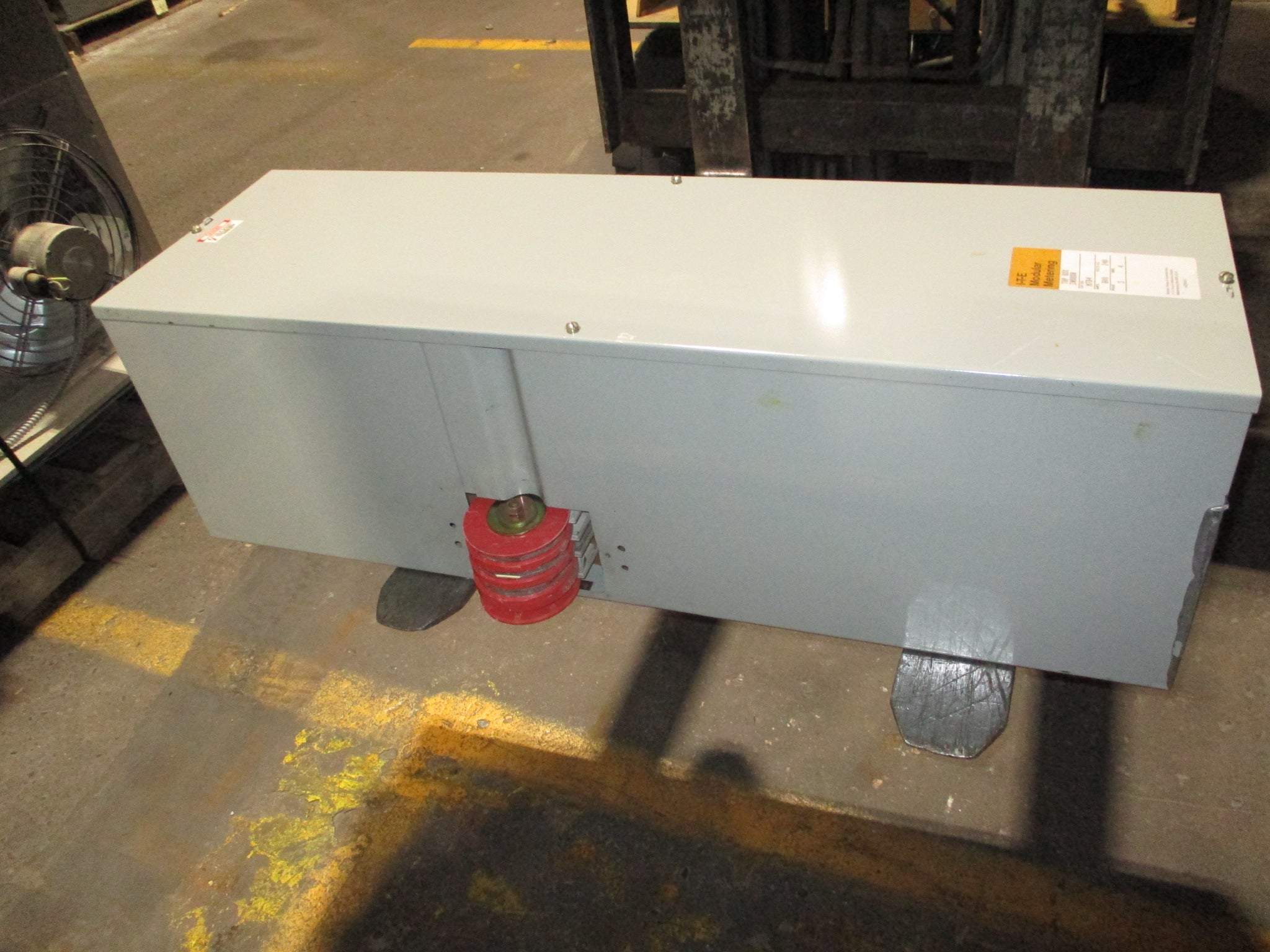 ITE Modular Meter Center W2MM4AB/W2MM3/MTB4 800A 208Y/120V 3Ph 4W 7-Position