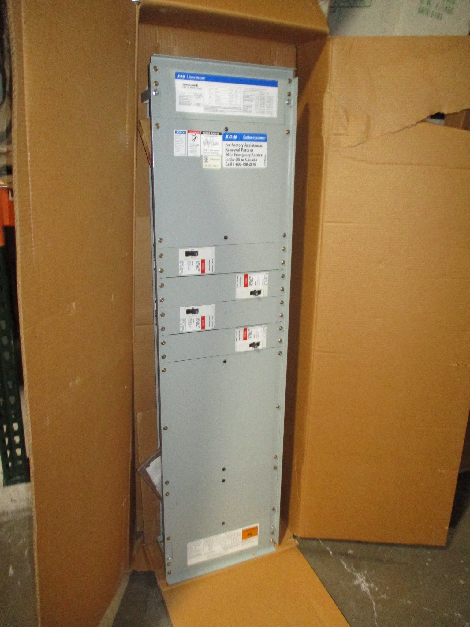 Eaton Pow-r-Line C Panelboard Interior PRL3A 125VDC 600A (4) ED2225 Breakers