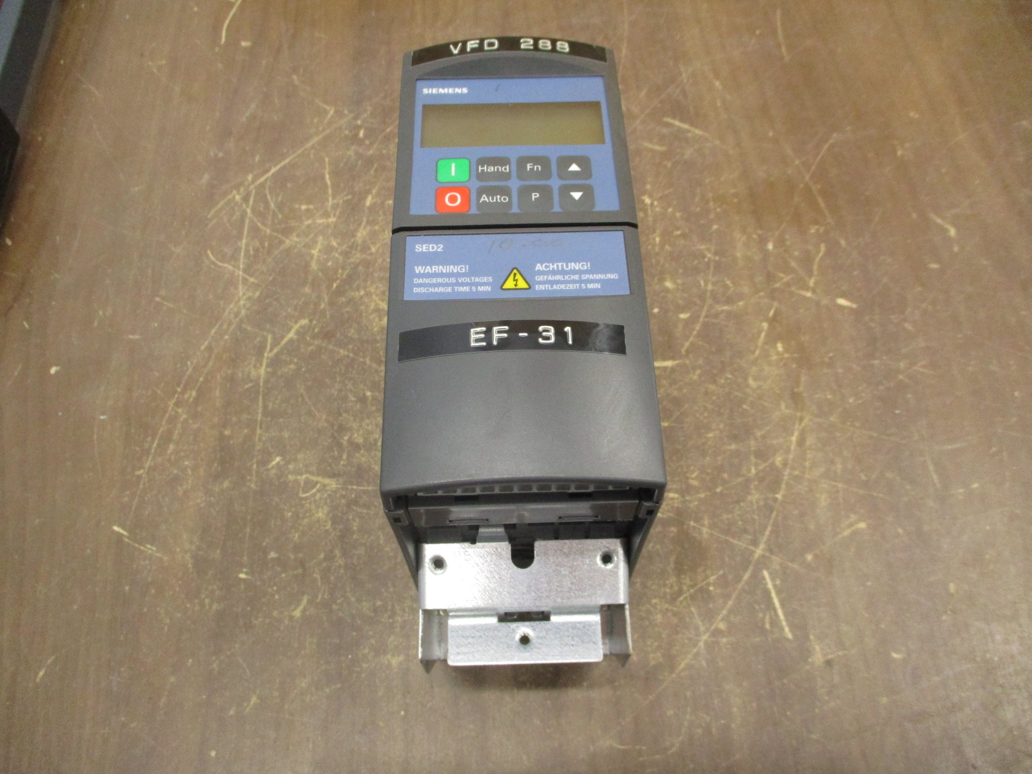 Siemens SED2-0.75/32X AC Drive 6SE6436-2UD17-5AA0 1HP 3Ph Used