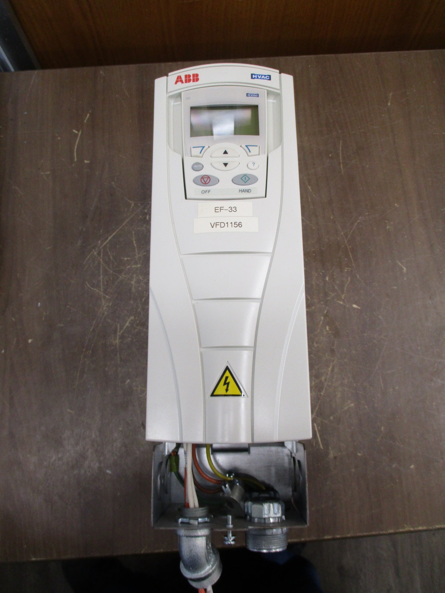 ABB ACH550 AC Drive ACH550-UH-003A3-4 1.5 HP 3Ph w/ Keypad Used