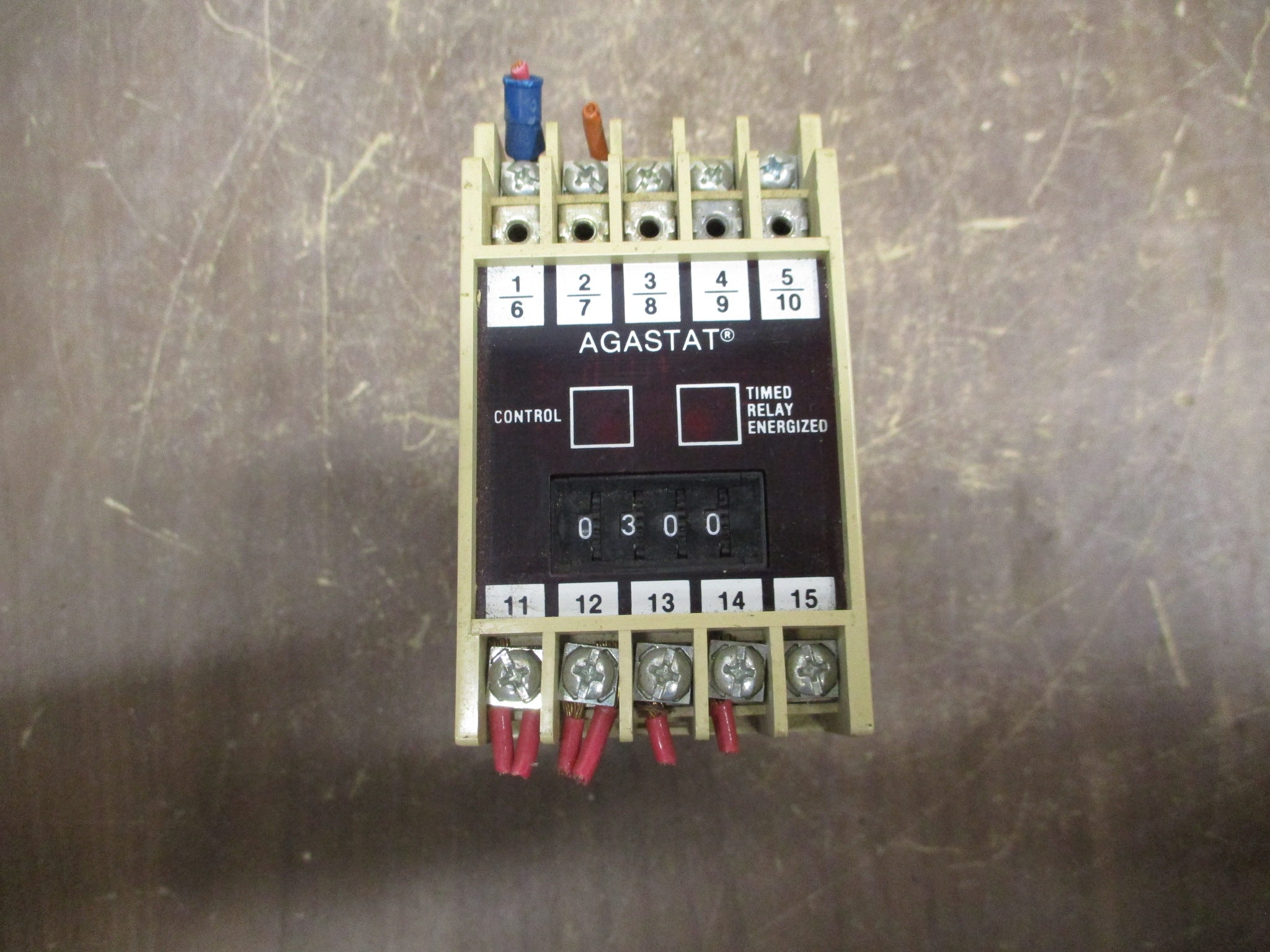Agastat Timing Relay DSCXX022XSAAXAA 120V .01-99.99 Sec. Range Used