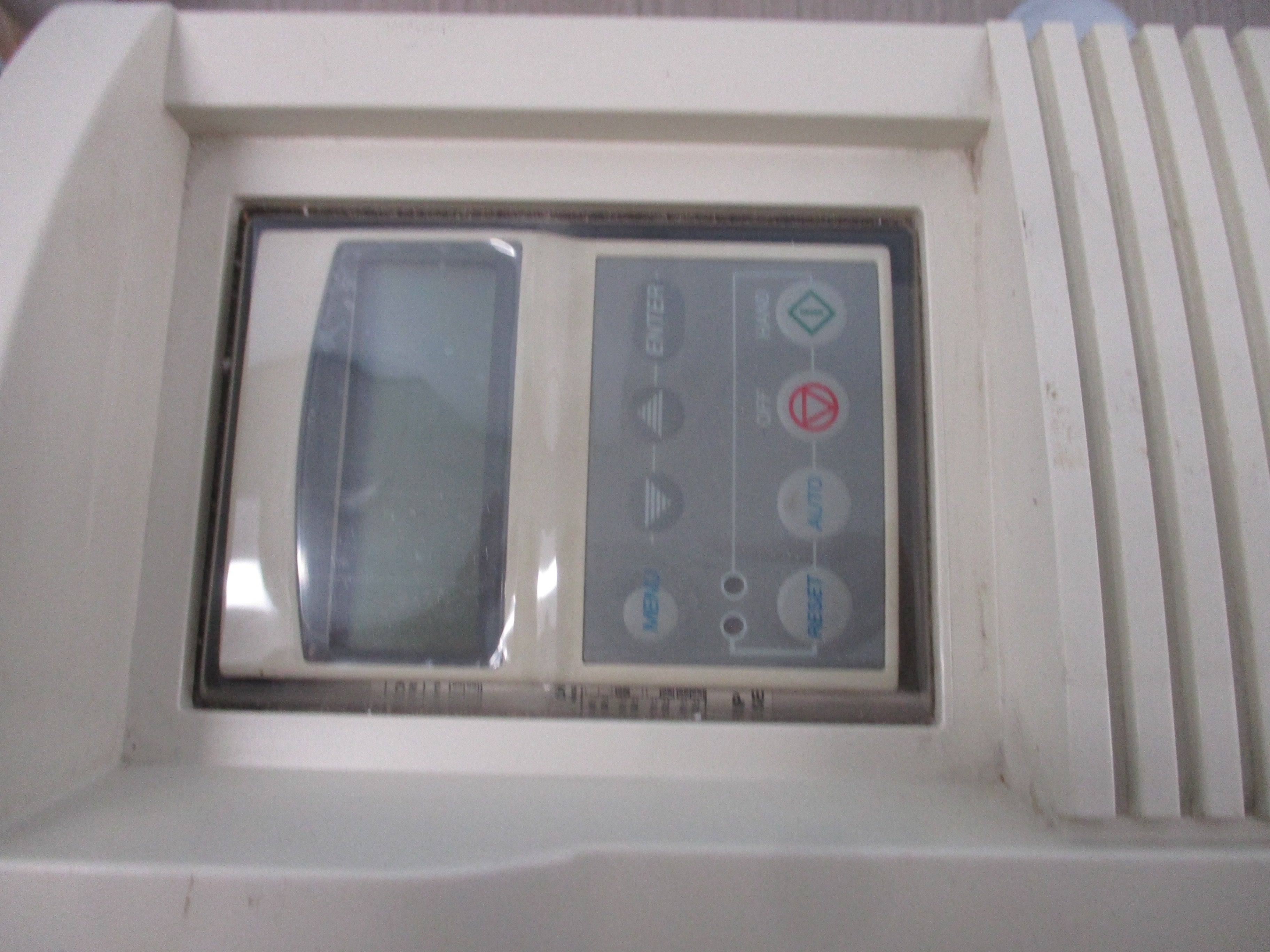 ABB ACH401 AC Drive W/Bypass ACH401600935+B0BE0000 10HP 3Ph Input: 3PH 380-480V