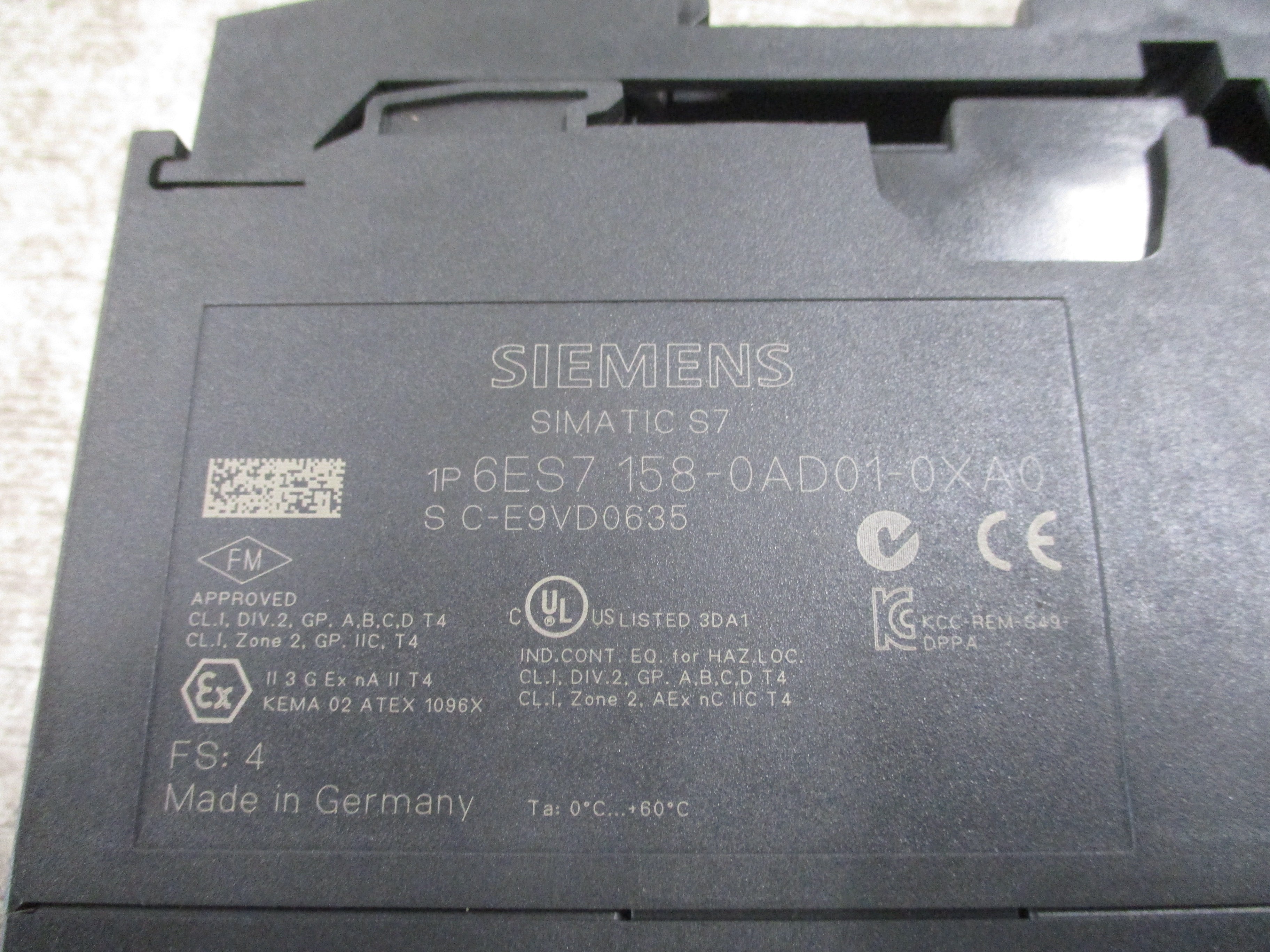 Siemens Simatic S7 Coupler Module 6ES7 158-0AD01-0XA0 Used