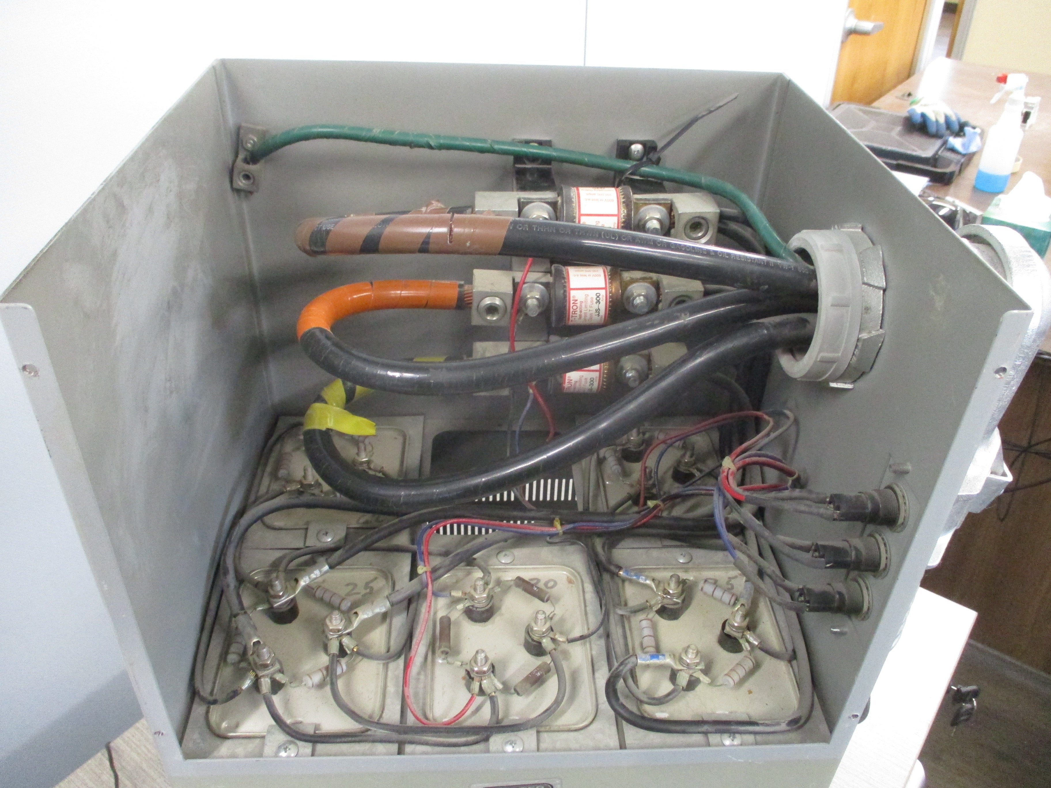 Power Survey Capacitor PS4D 120EFL 120kVAR 480V 9Ph 60Hz Used