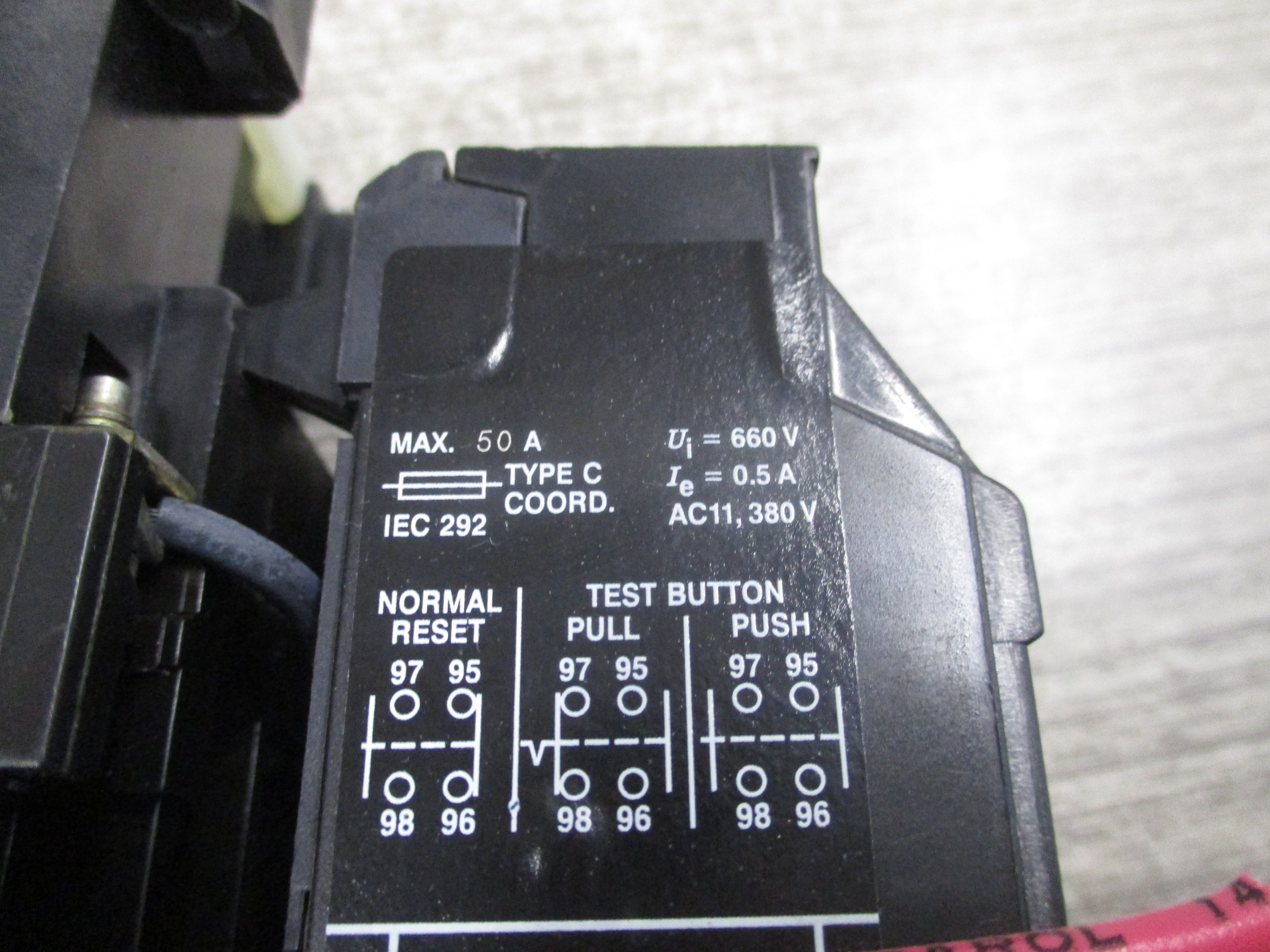 Allen-Bradley Starter 100-A24ND3 / 193-BSC 24 120V Coil Trip: 16-24A 600V Used