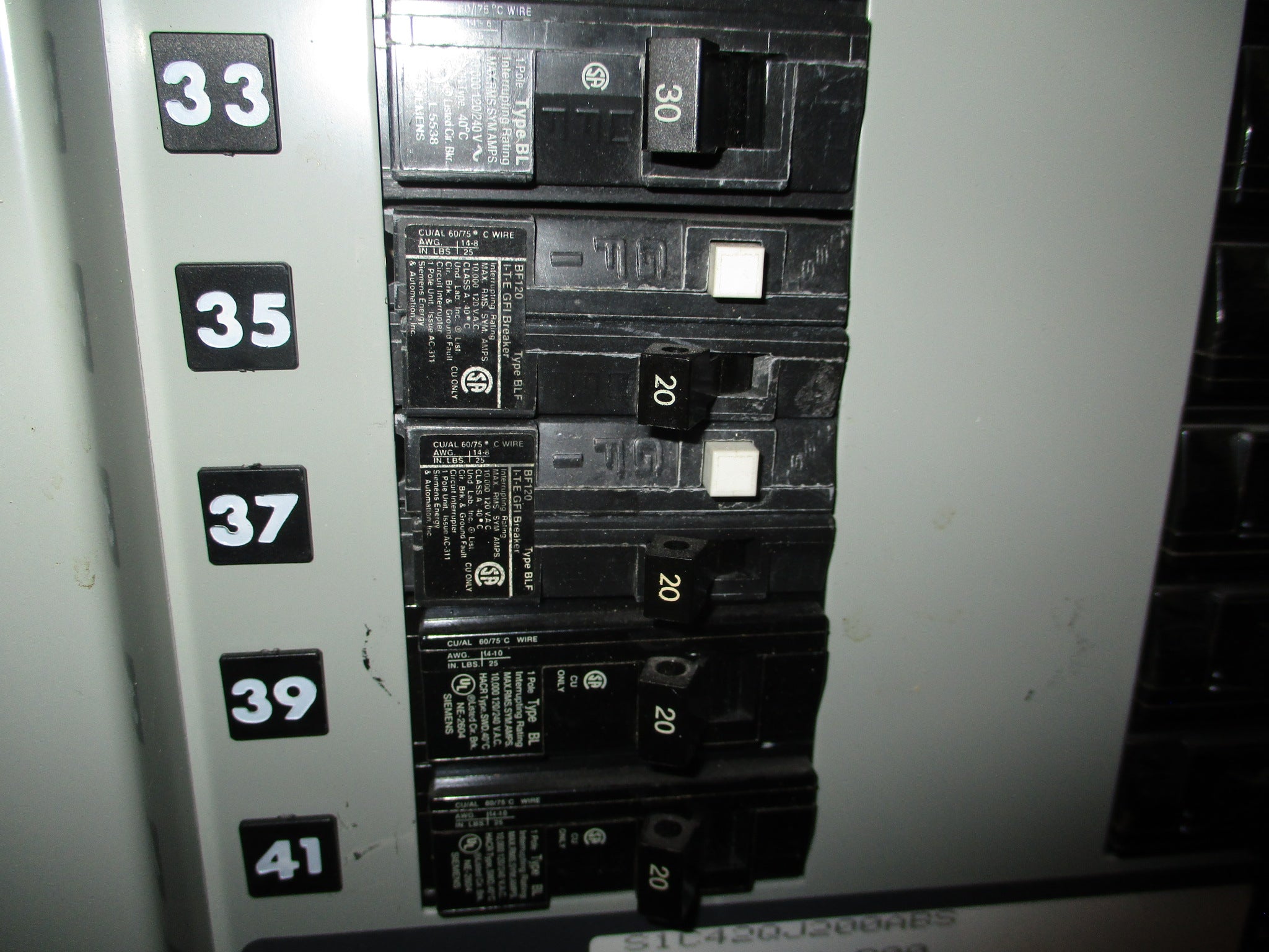 Siemens Main Breaker Circuit Breaker Panel S1C42QJ200ABS 200A Main, 250A Max