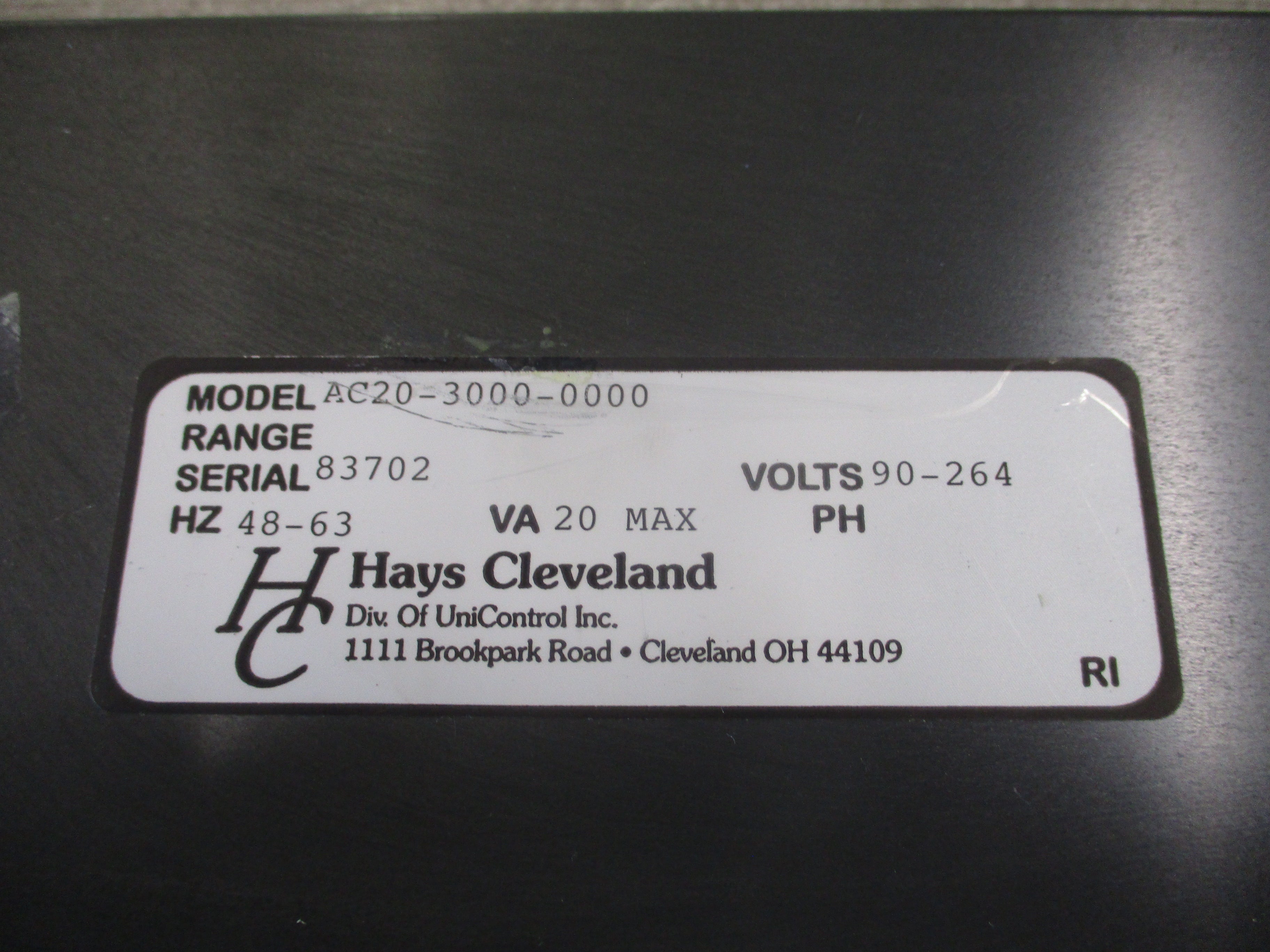 Hays Cleveland AC Station Process Controller AC20-3000-0000 90-264V 48-63Hz 20VA Used