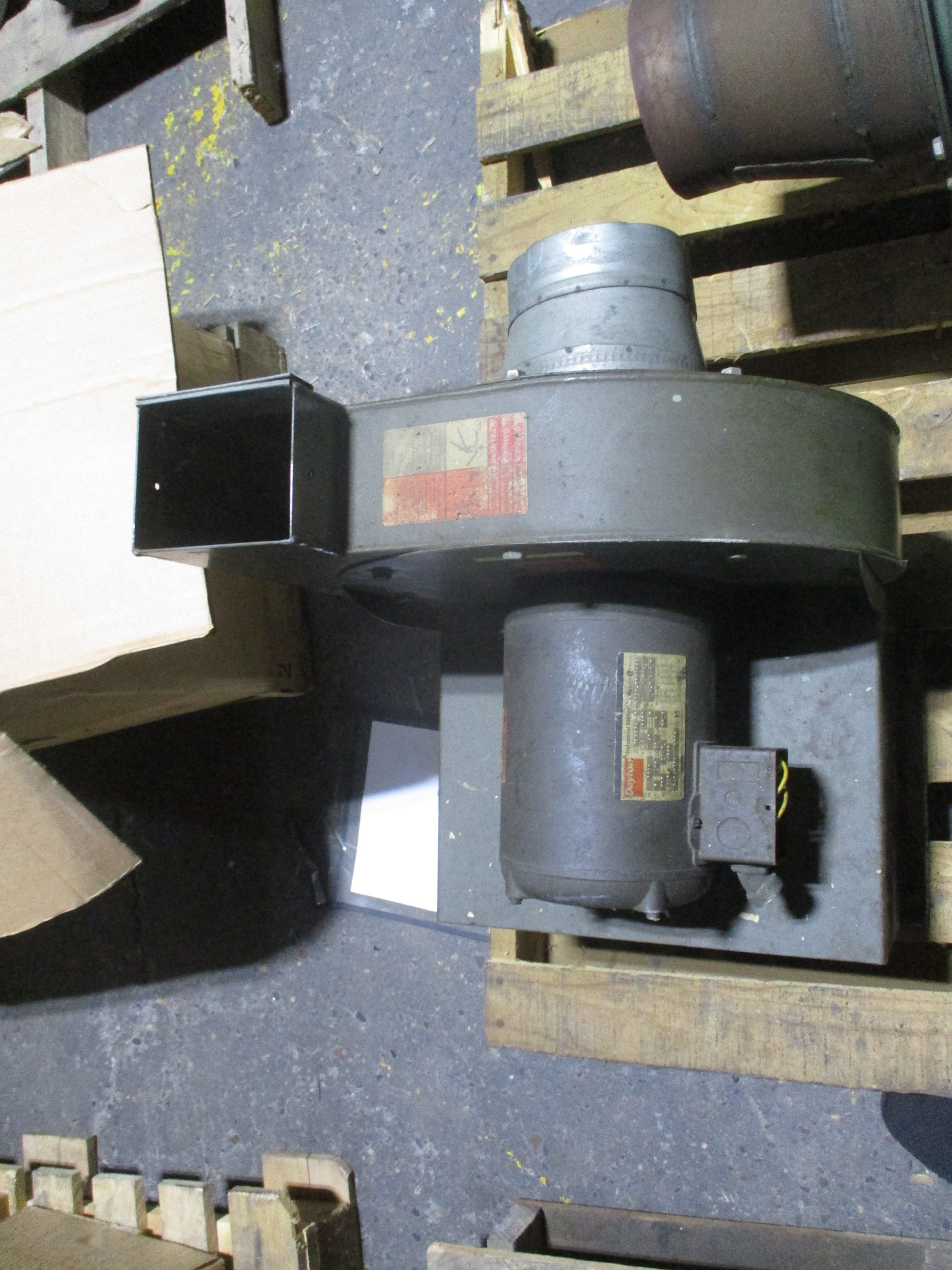 Dayton Blower 4C329 3HP 3500RPM 200-230/460V 3Ph Used