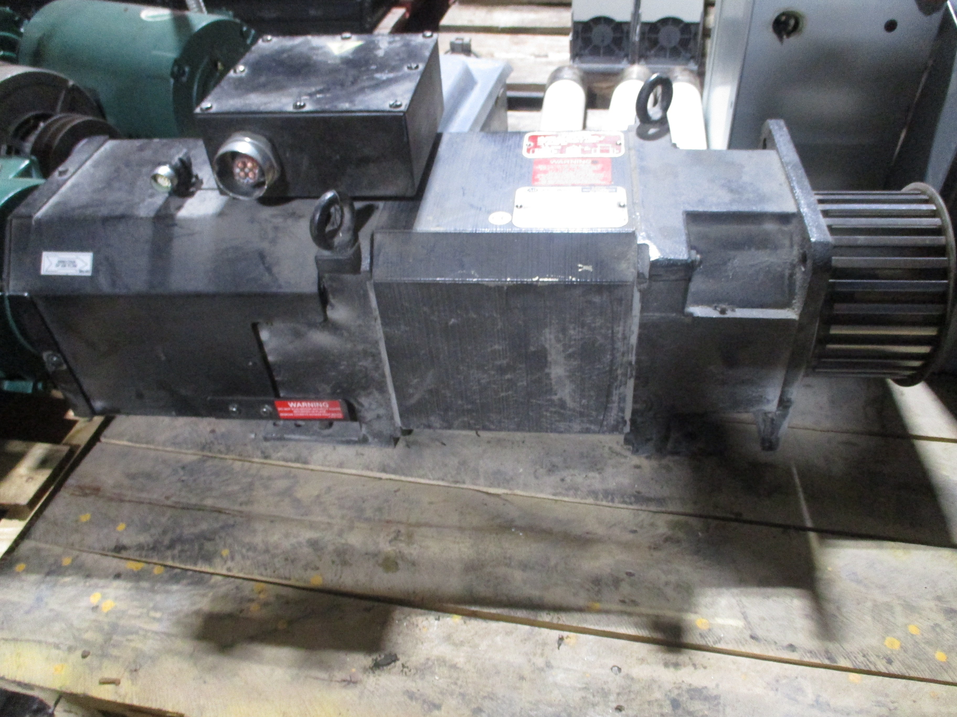 Allen-Bradley Kinetix AC Servo Motor HPK-B1310C-MA42AA 23.8kW 1470 RPM 460V Used