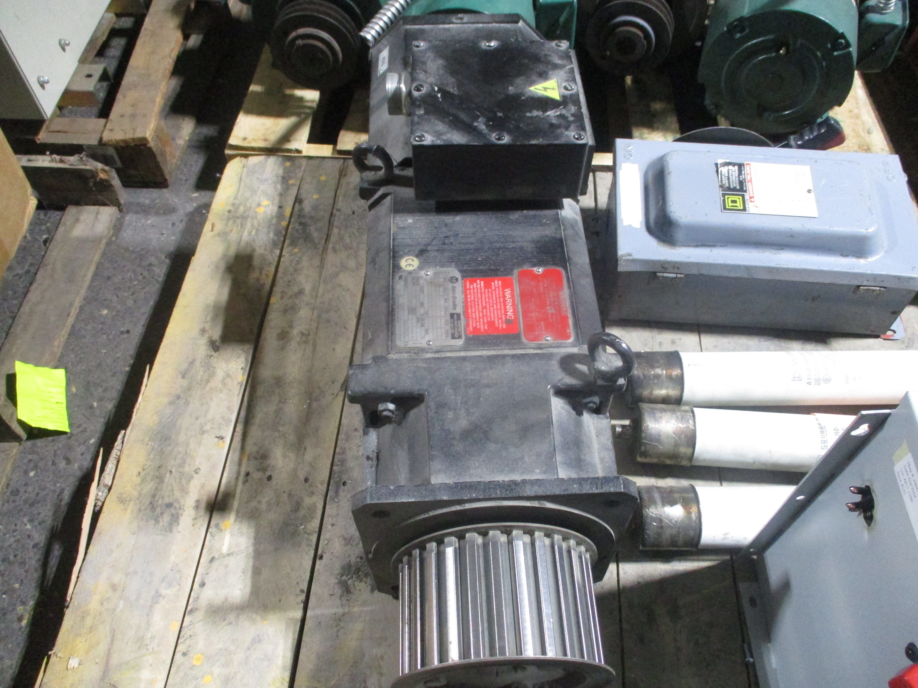 Allen-Bradley Kinetix AC Servo Motor HPK-B1310C-MA42AA 23.8kW 1470 RPM 460V Used