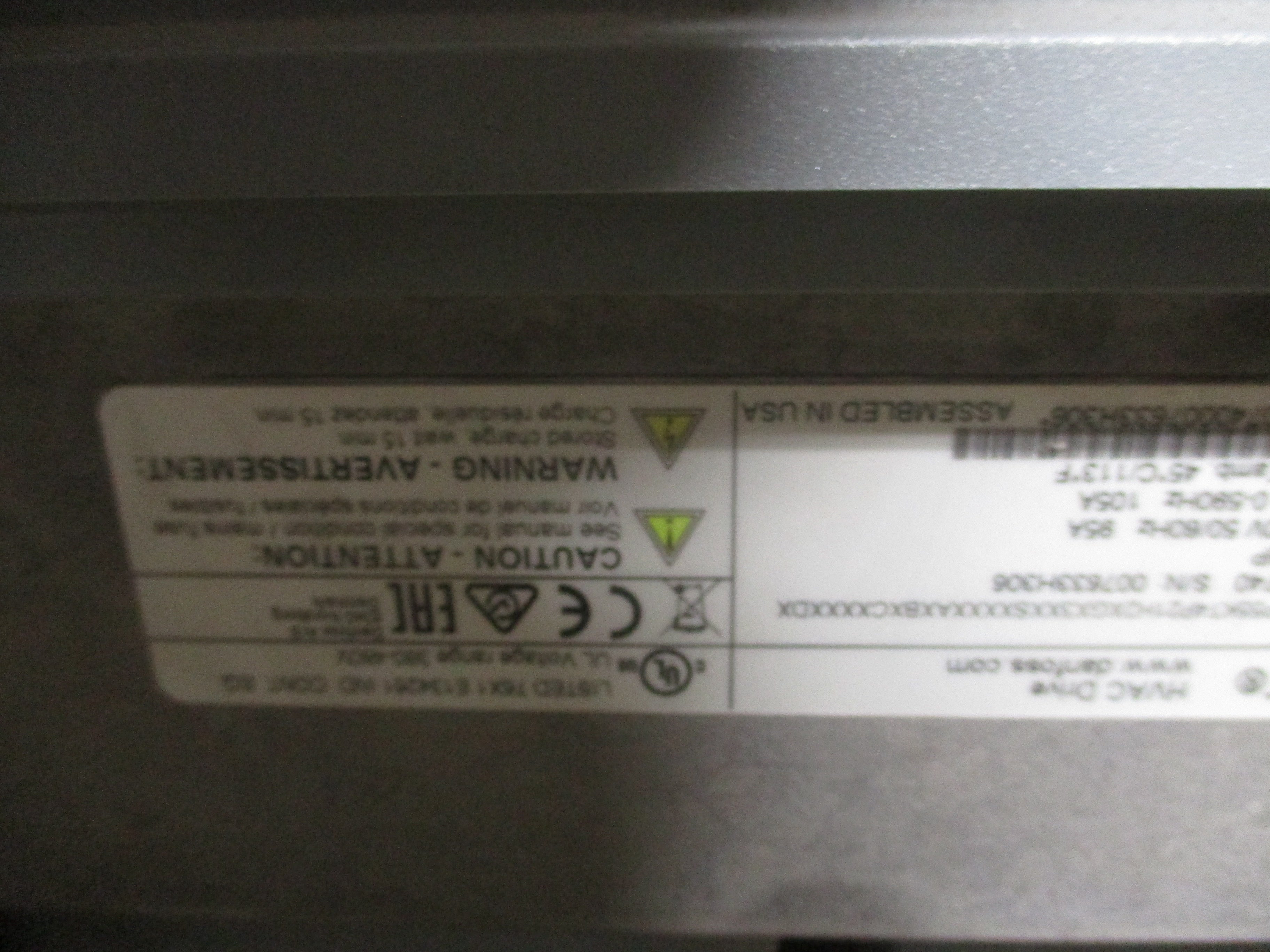 Danfoss VLT AC Drive 131F0740 75HP 3Ph Input: 3x380-480V / 50-60Hz / 95A Output: