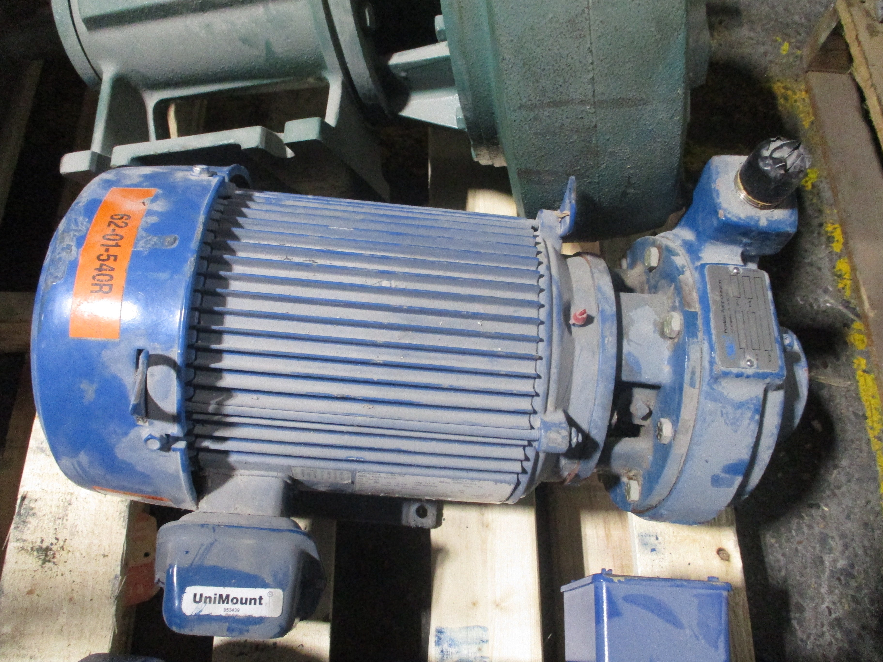 Peerless Pump Centrifugal Pump C-610A 5HP 3531RPM 100GPM 109FT Head 208-230/460V