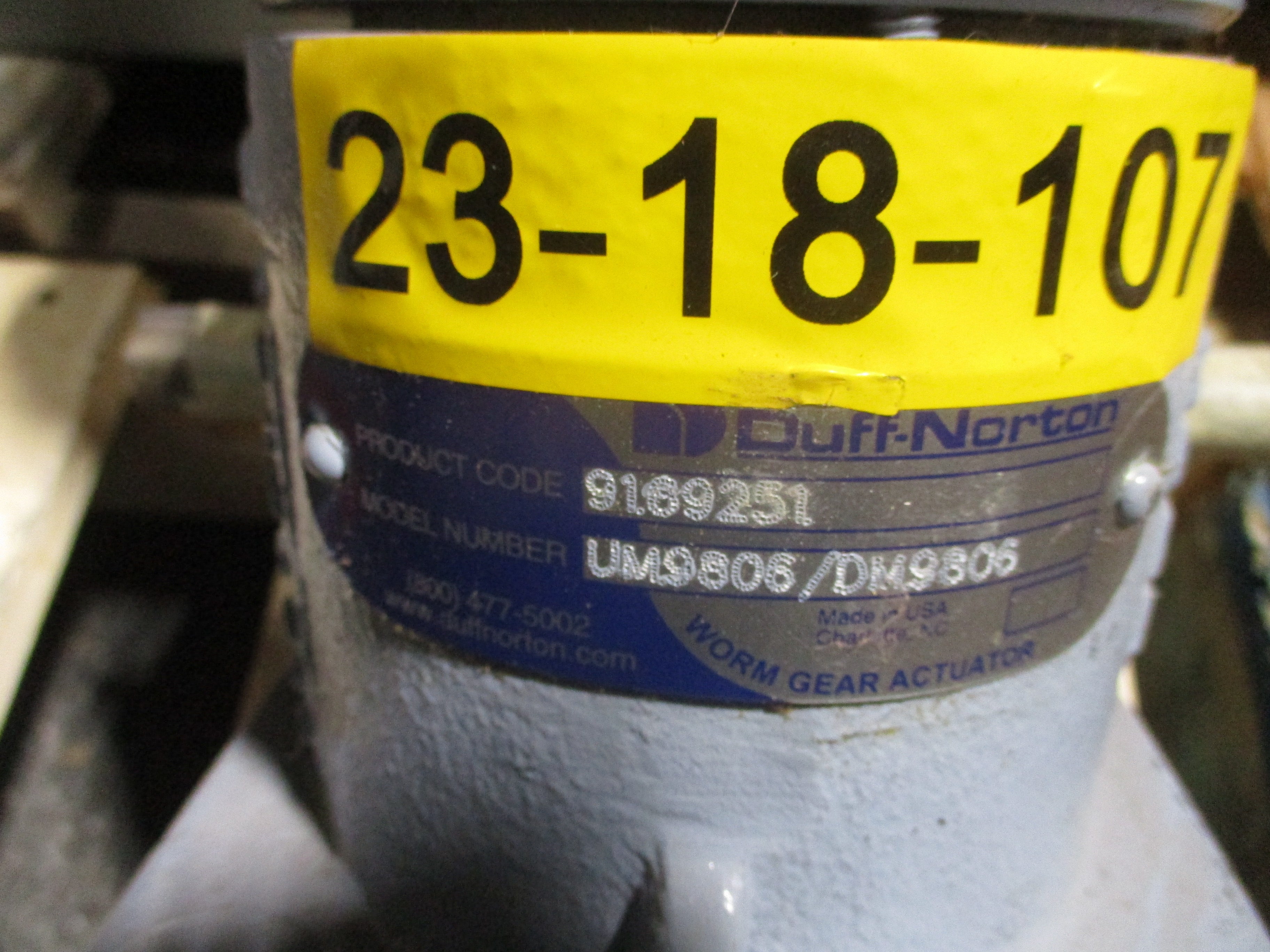 Duff-Norton Upright Worm Gear Actuator UM9806/DM9806 New Surplus