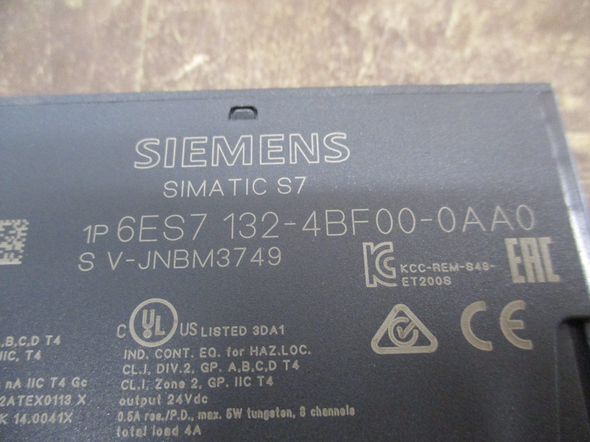 Siemens Simatic ET 200S Digital Output Module 6ES7 132-4BF00-0AA0 8xDO 24VDC