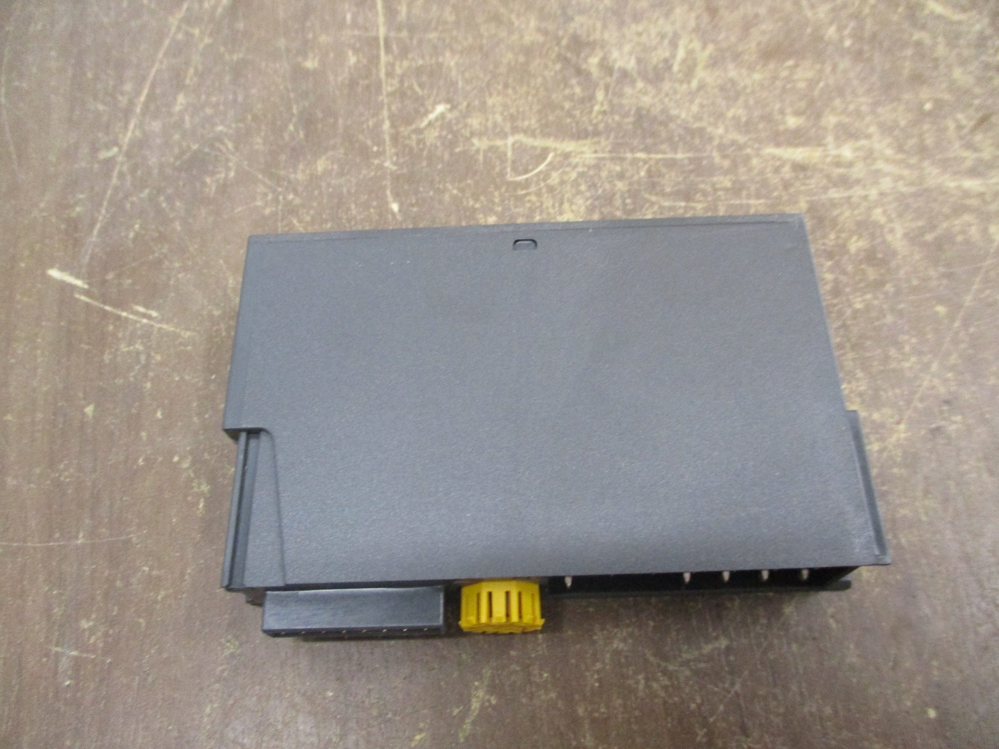 Siemens Simatic ET 200S Digital Output Module 6ES7 132-4BF00-0AA0 8xDO 24VDC