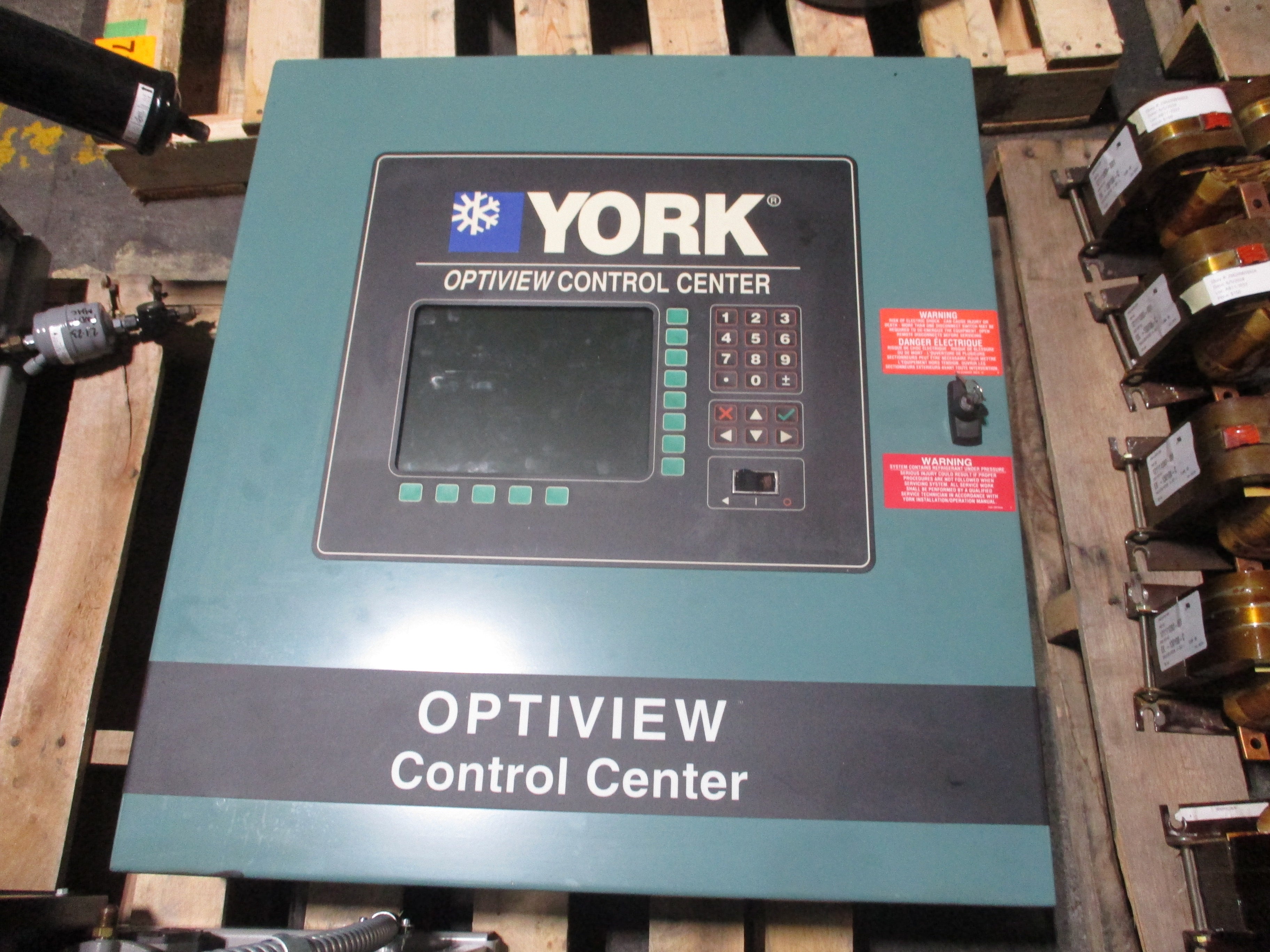 York Optiview Control Center 025-35168-000 Type 1 Enclosure 115V 1Ph 50/60Hz Use