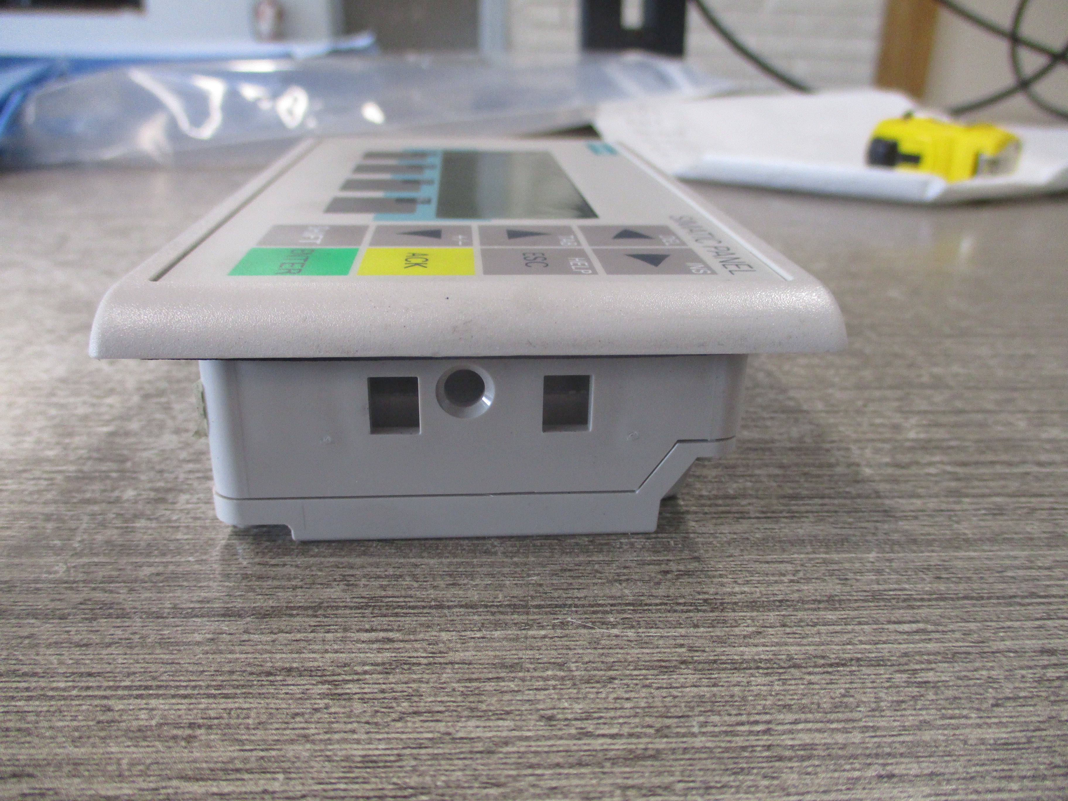 Siemens Simatic OP73 Operator Panel 6AV6 641-0AA11-0AX0 * No Power Connector Used
