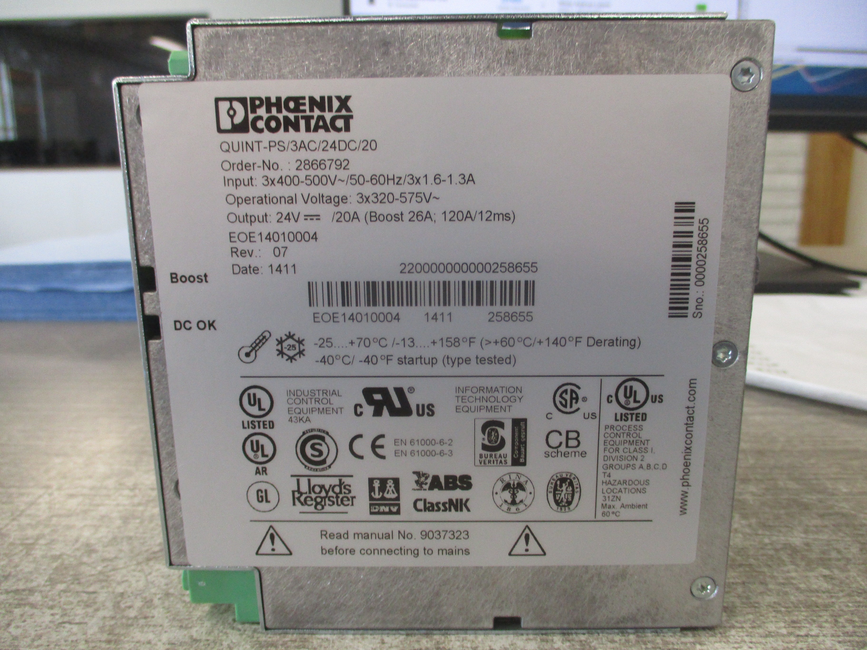 Phoenix Contact Power Supply 2866792 Rev.07 QUINT-PS/3AC/24DC/20 Input:3x400-500V / 50-60Hz / 3x1.6-1.3A Output: 24V / 20A (Boost 26A;  120A/12ms Used