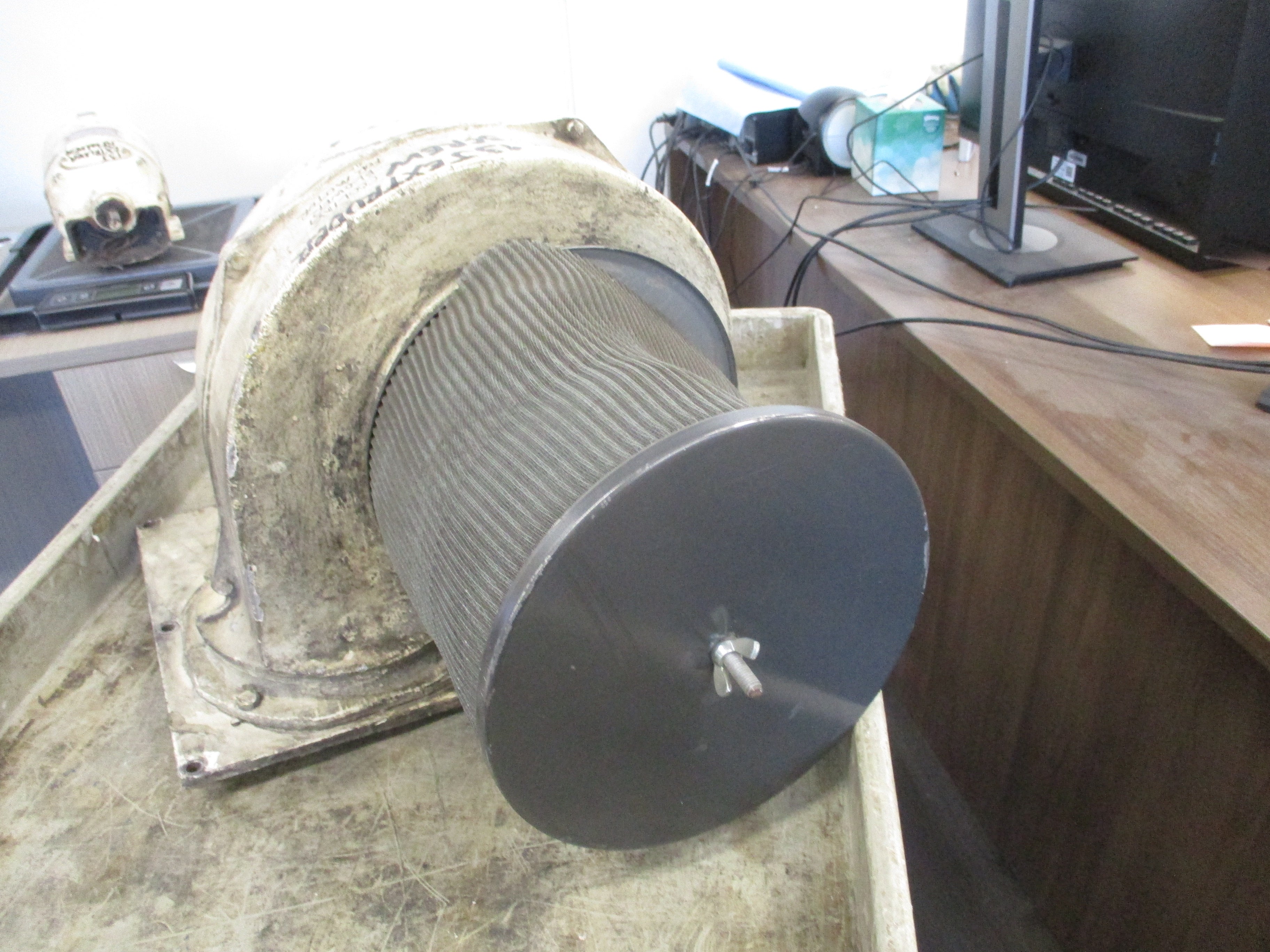 GE AC Motor 5K42HG2669 1/2HP 230/460V 1725RPM Frame 56C 60Hz 3Ph 2.4/1.2A W/Blow