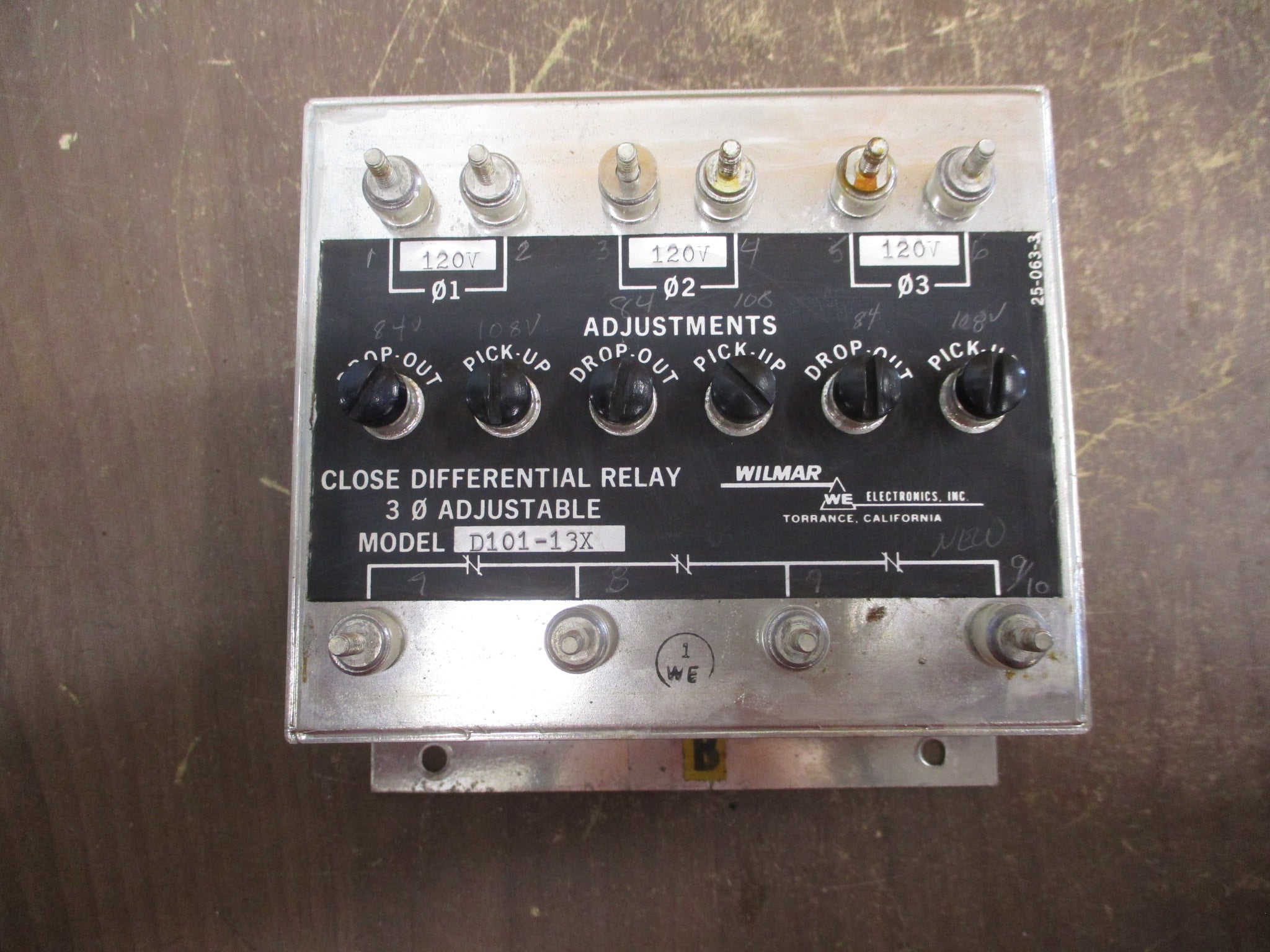 Wilmar Close Differential Relay D101-13X 120V 3Ph Used