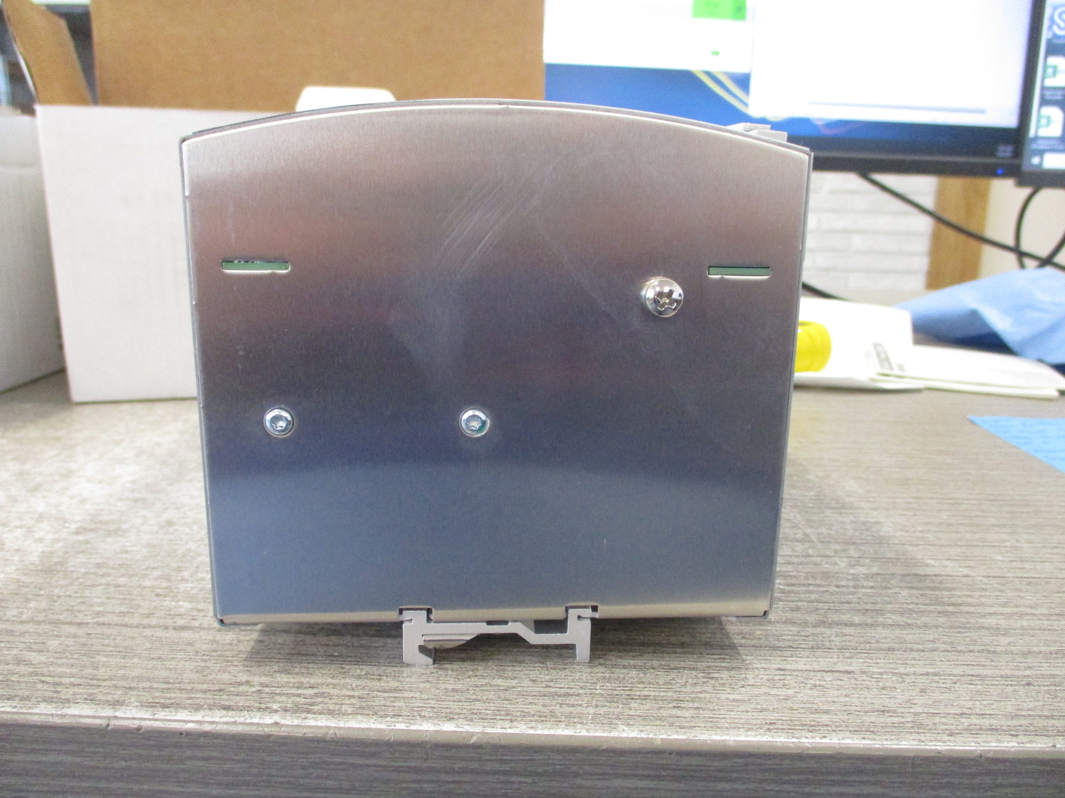 Allen-Bradley DC Power Supply 1606-XL960E-3 Ser. A 960W Input: 400-500VAC 3Ph Output: 24VDC 40A New Surplus
