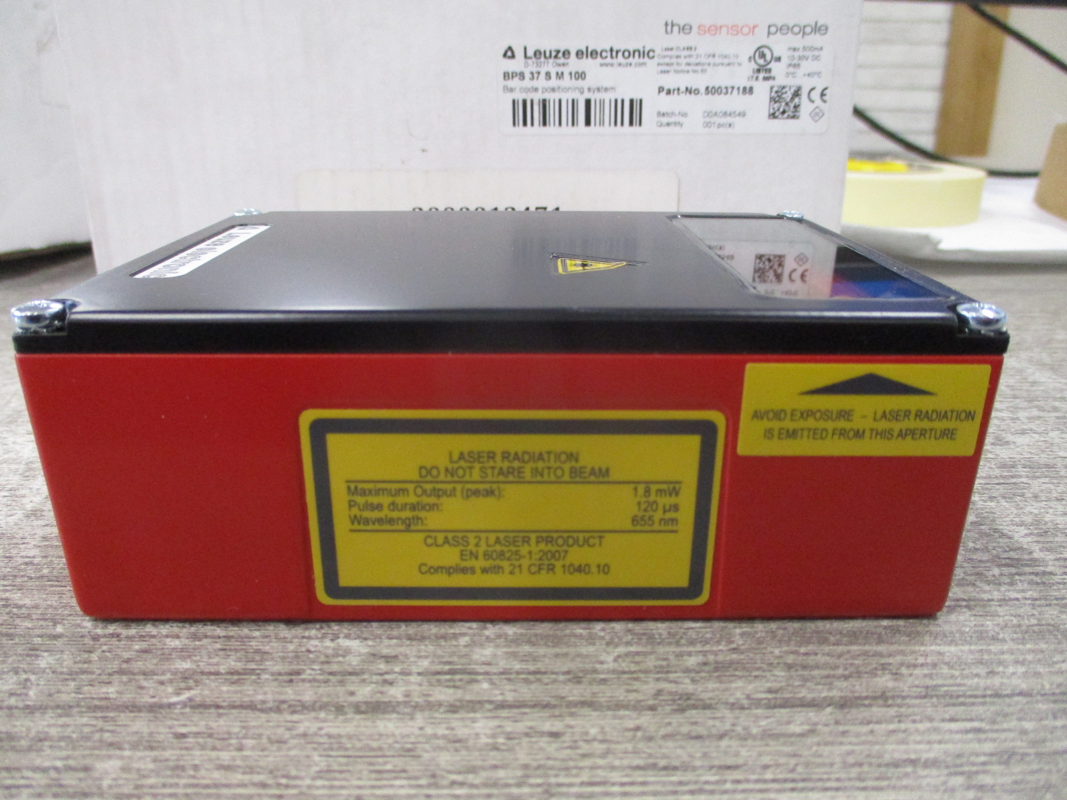 Leuze Bar Code Positioning System 50037188 BPS 37 S M 100 10-30VDC New Surplus