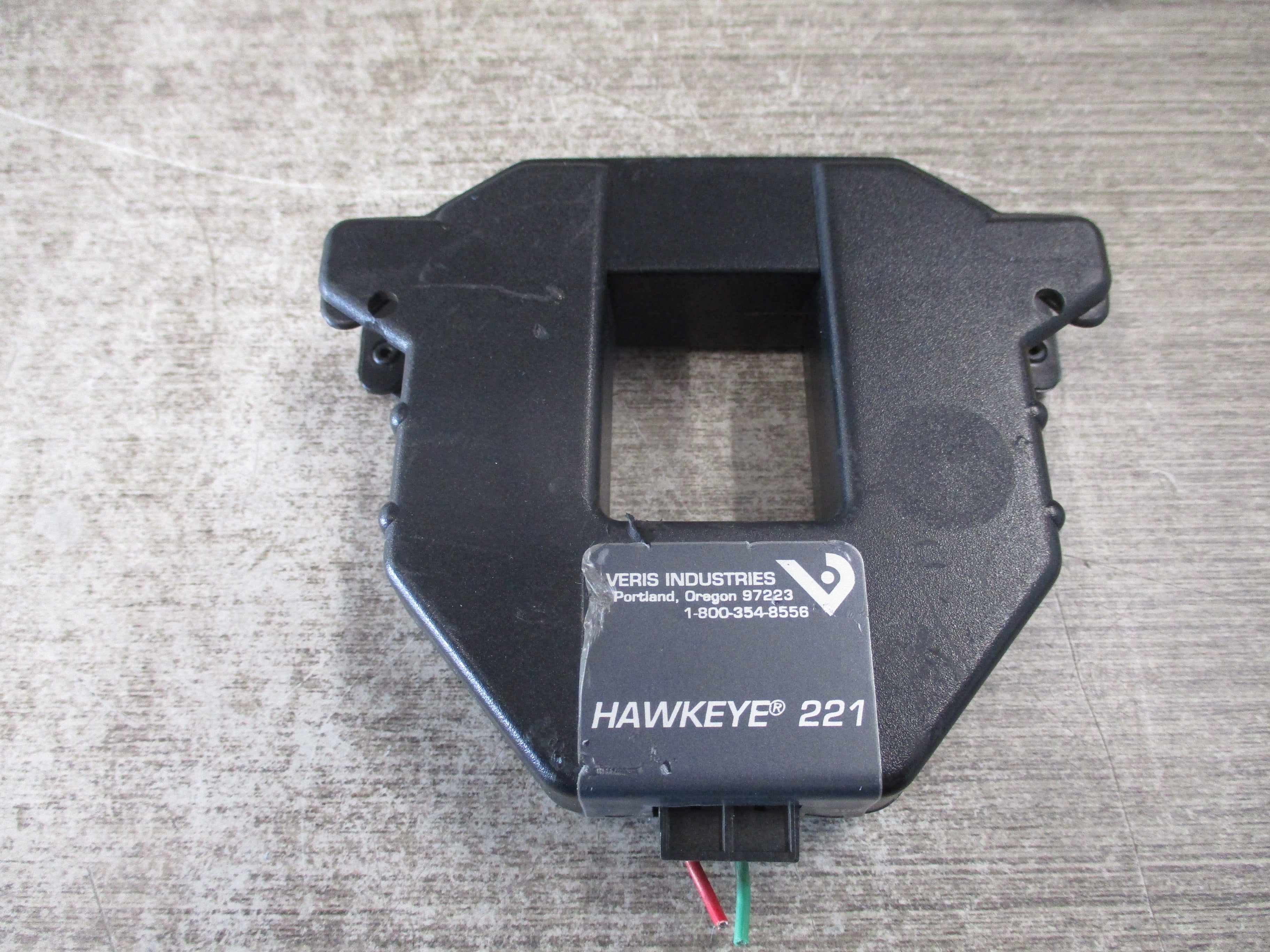 Veris Hawkeye 221 Analog Current Sensor H221 Monitored: 300A Loop Power: 10-30VDC 30mA Output: 4-20mA Used