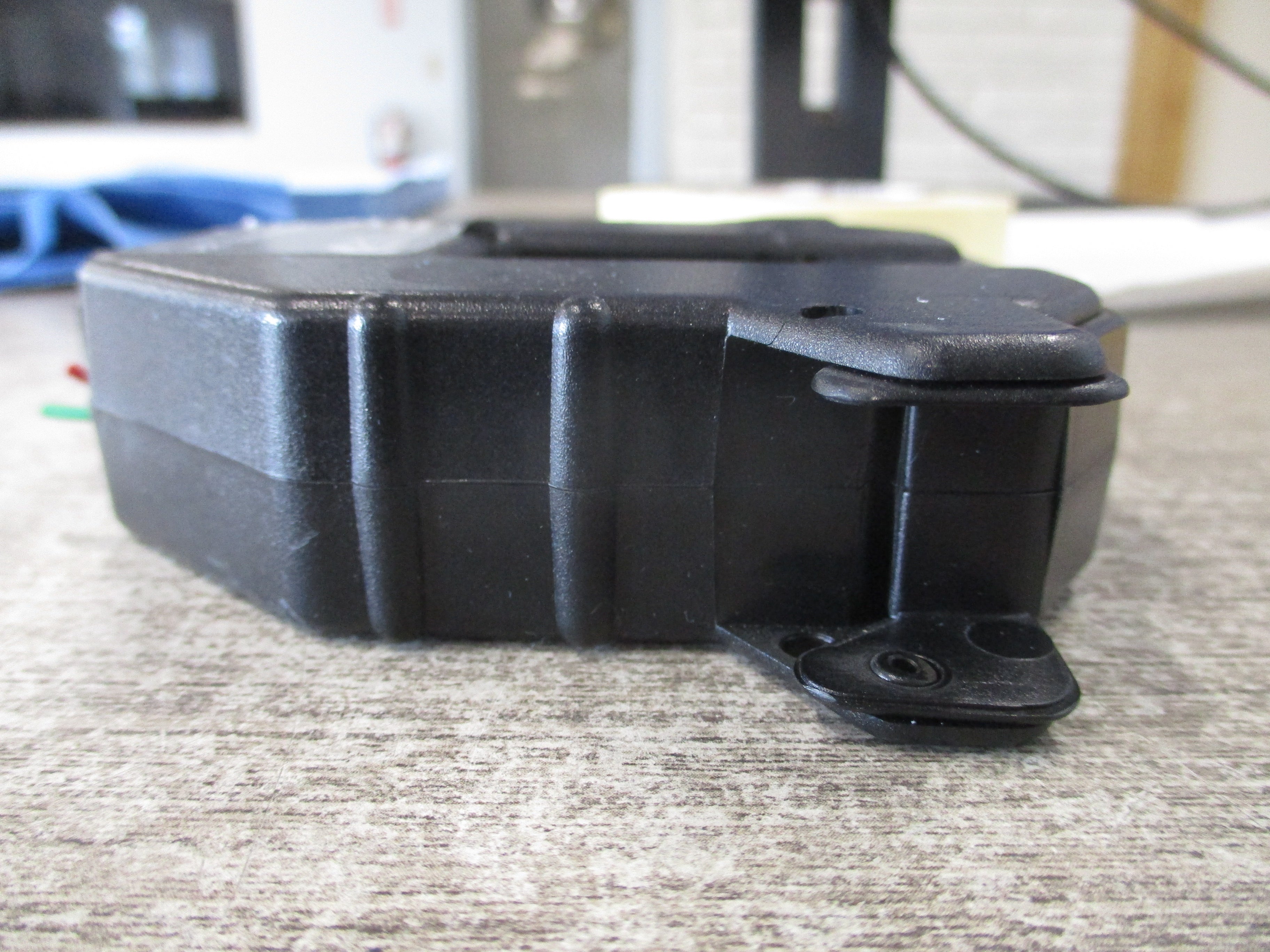 Veris Hawkeye 221 Analog Current Sensor H221 Monitored: 300A Loop Power: 10-30VDC 30mA Output: 4-20mA Used