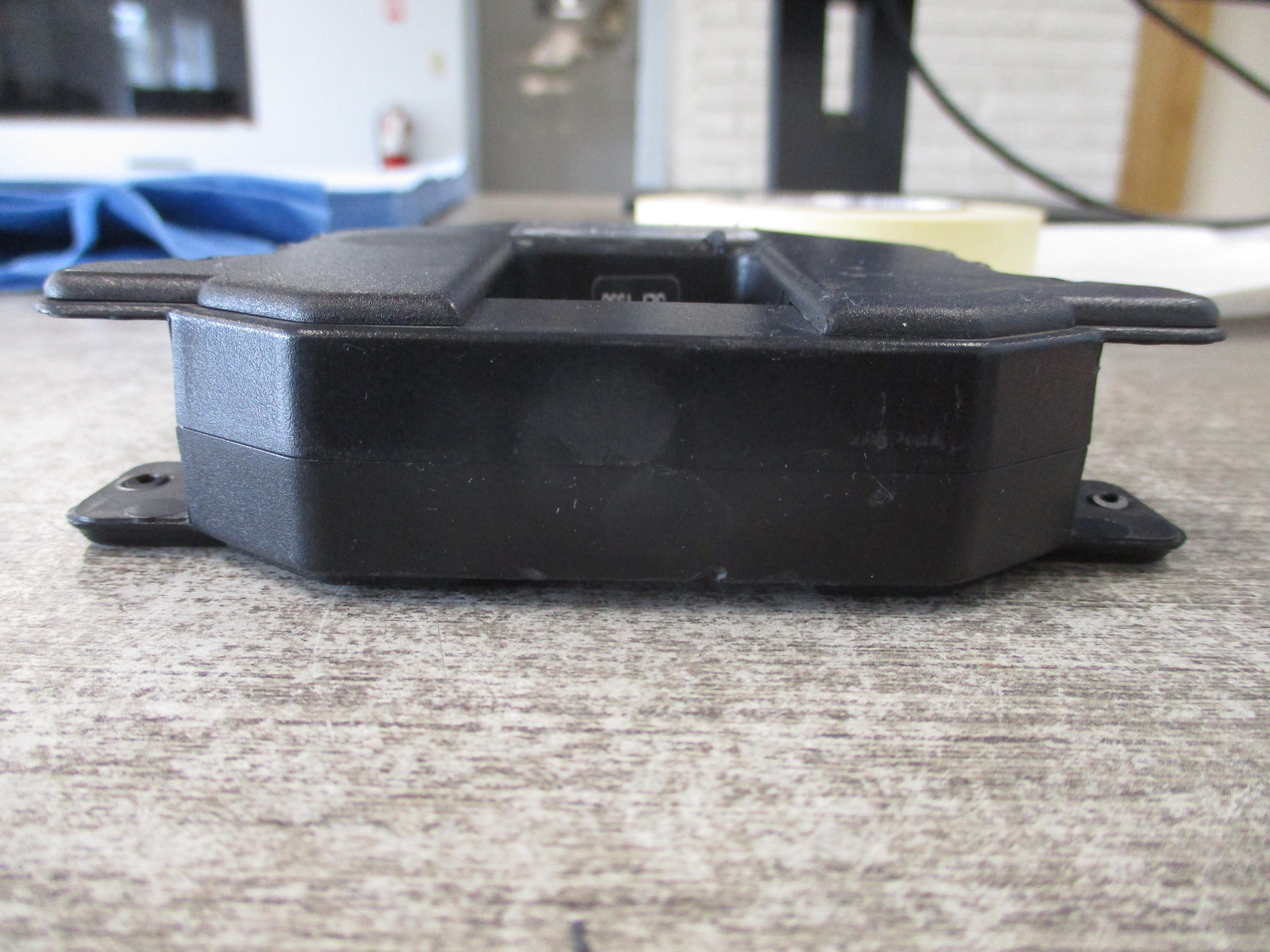 Veris Hawkeye 221 Analog Current Sensor H221 Monitored: 300A Loop Power: 10-30VDC 30mA Output: 4-20mA Used