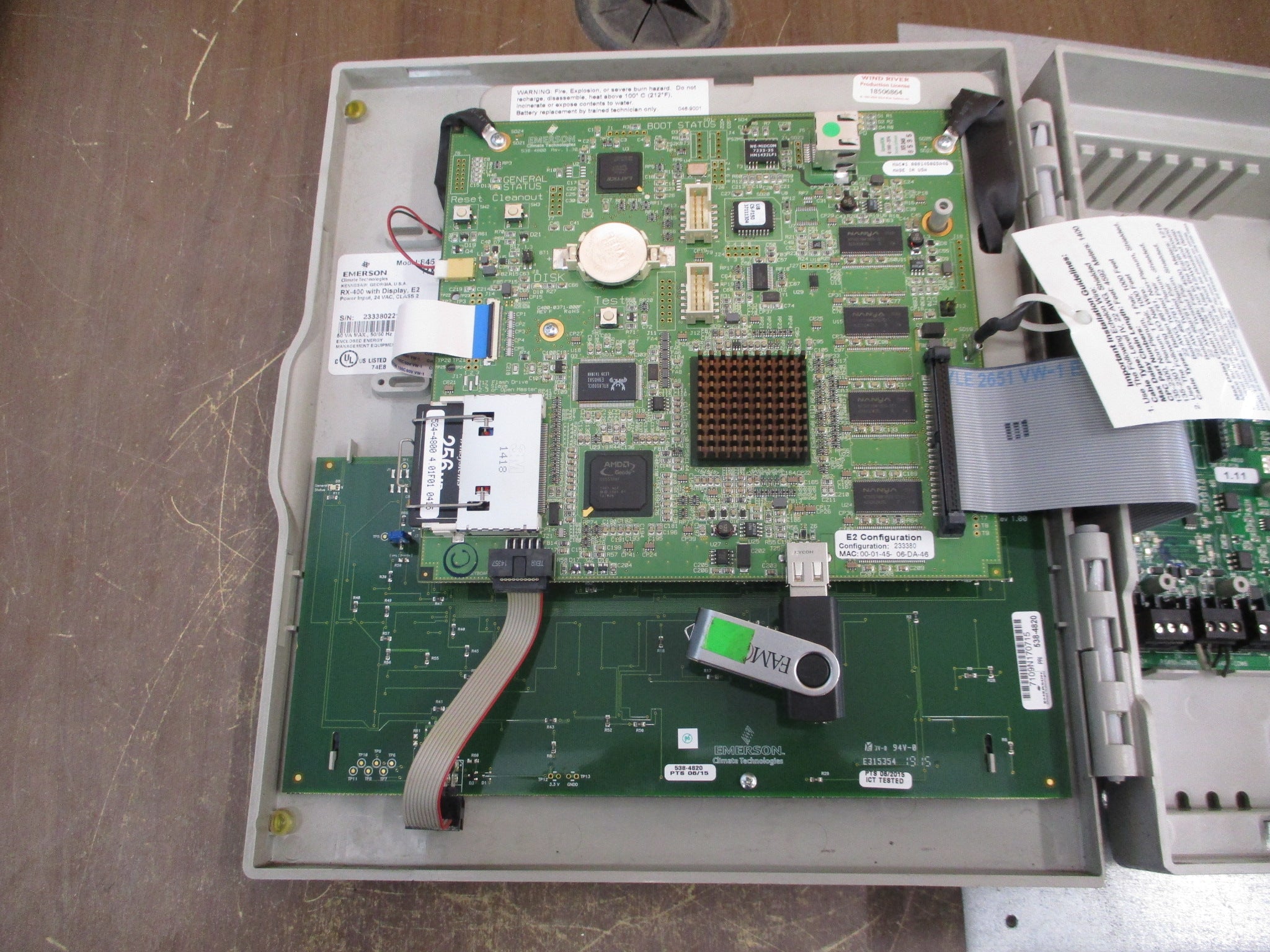 Emerson RX-400 Refrigeration Controller 845-1400 w/ Display 24VAC 50/60Hz Used