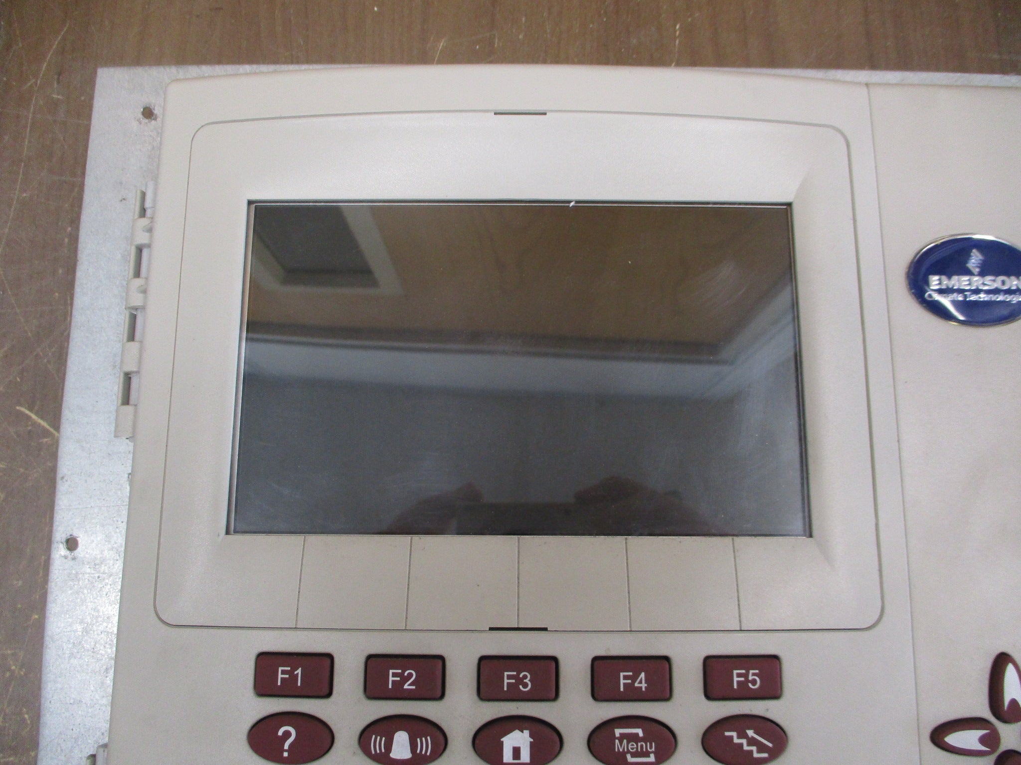 Emerson RX-400 Refrigeration Controller 845-1400 w/ Display 24VAC 50/60Hz Used