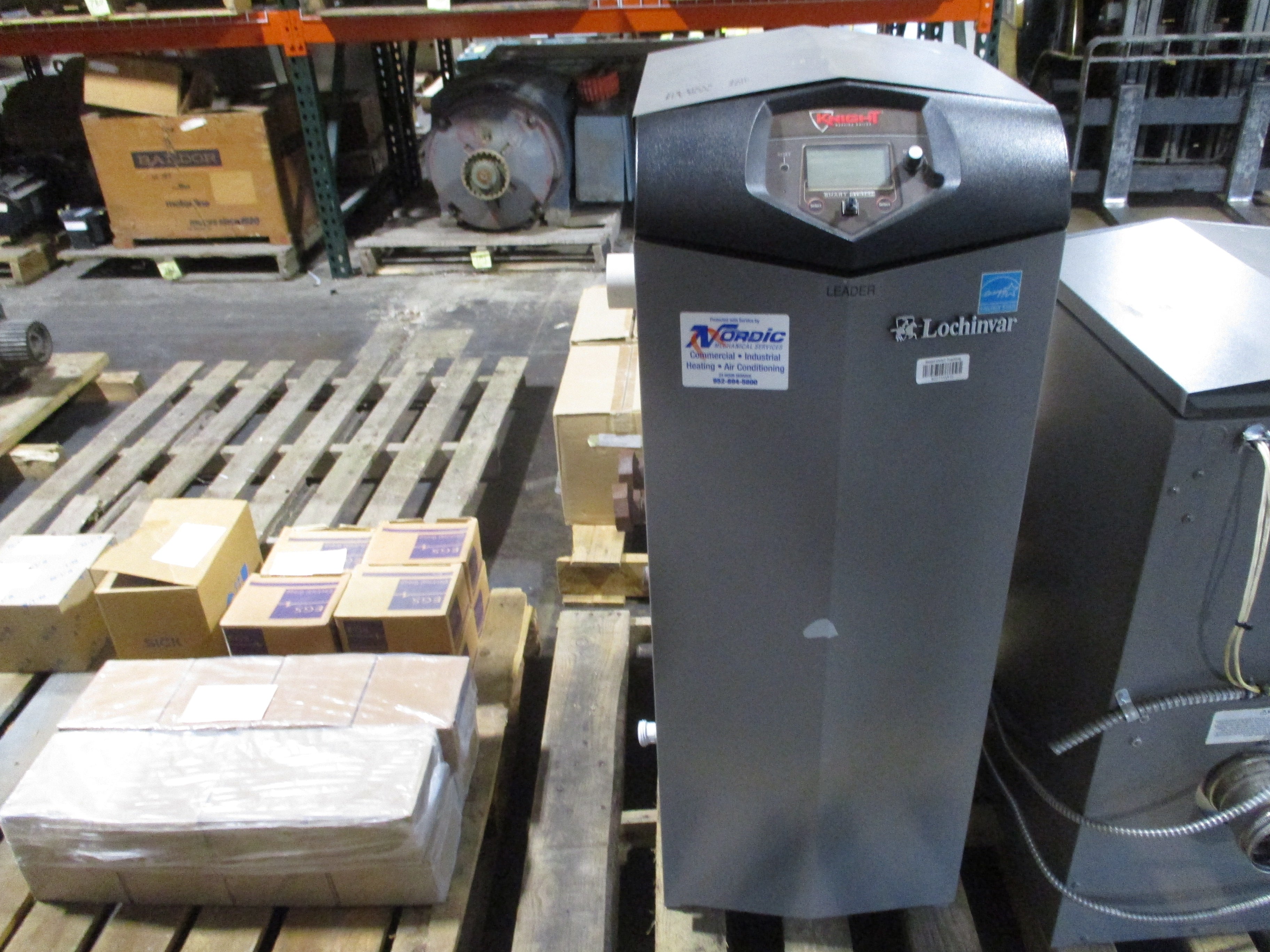 Lochinvar Knight Natural Gas Water Tube Boiler KBN286 Heating Capacity: 259,000BTU Used