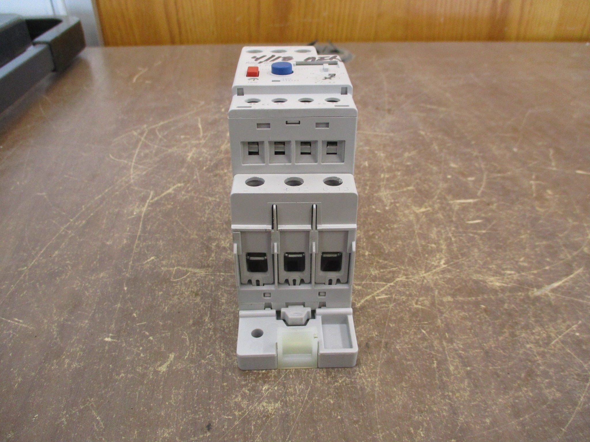 Allen-Bradley E1 Plus Solid State Overload 193-EEDB Ser. C Used