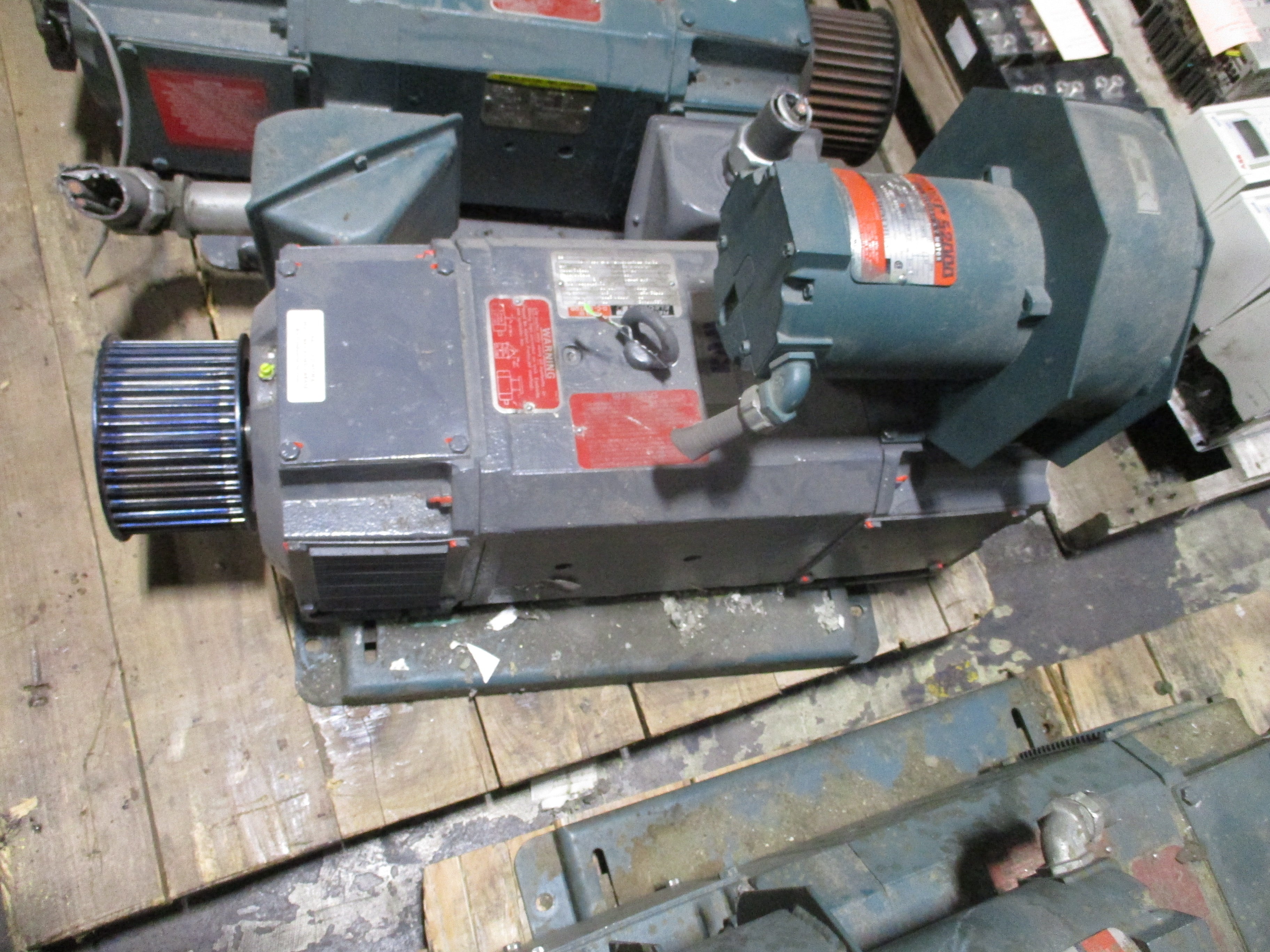 Reliance Electric DC Motor Forced Ventilated 02KSW08685A-PY 30HP 240V 1750/2300R