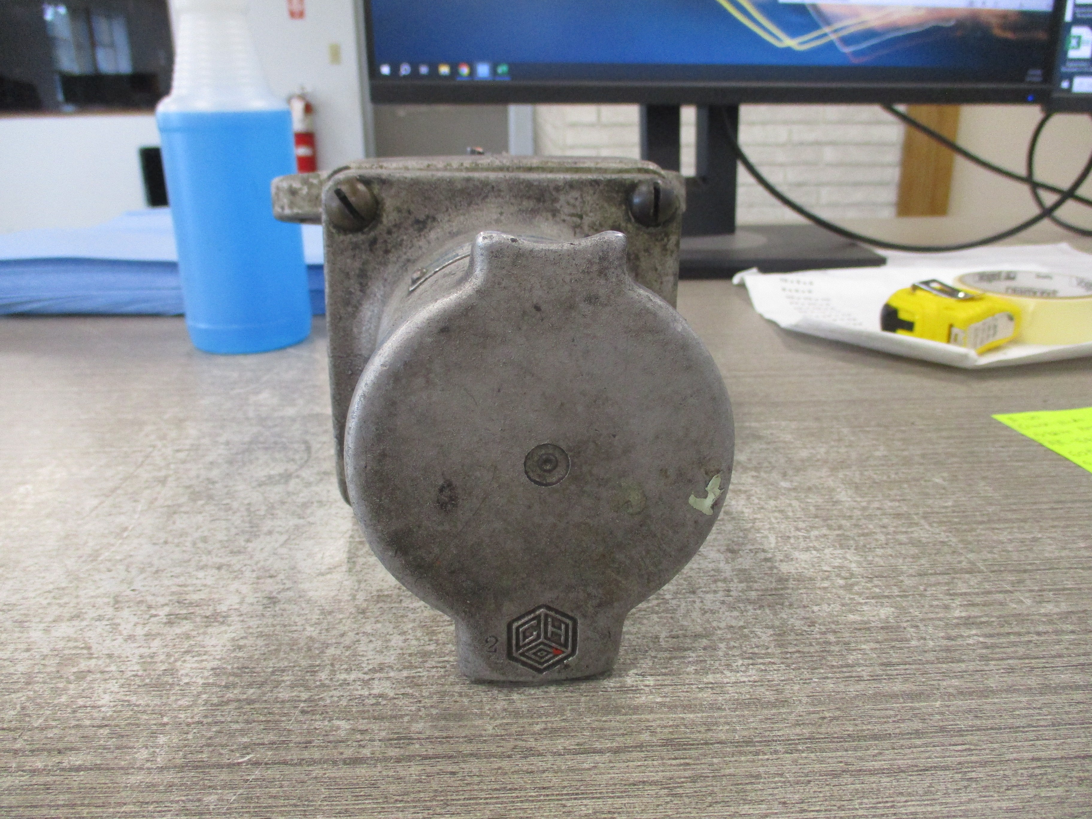 Crouse-Hinds Arktite Receptacle AR-642 60A 600V 3W 4P W/Base Used