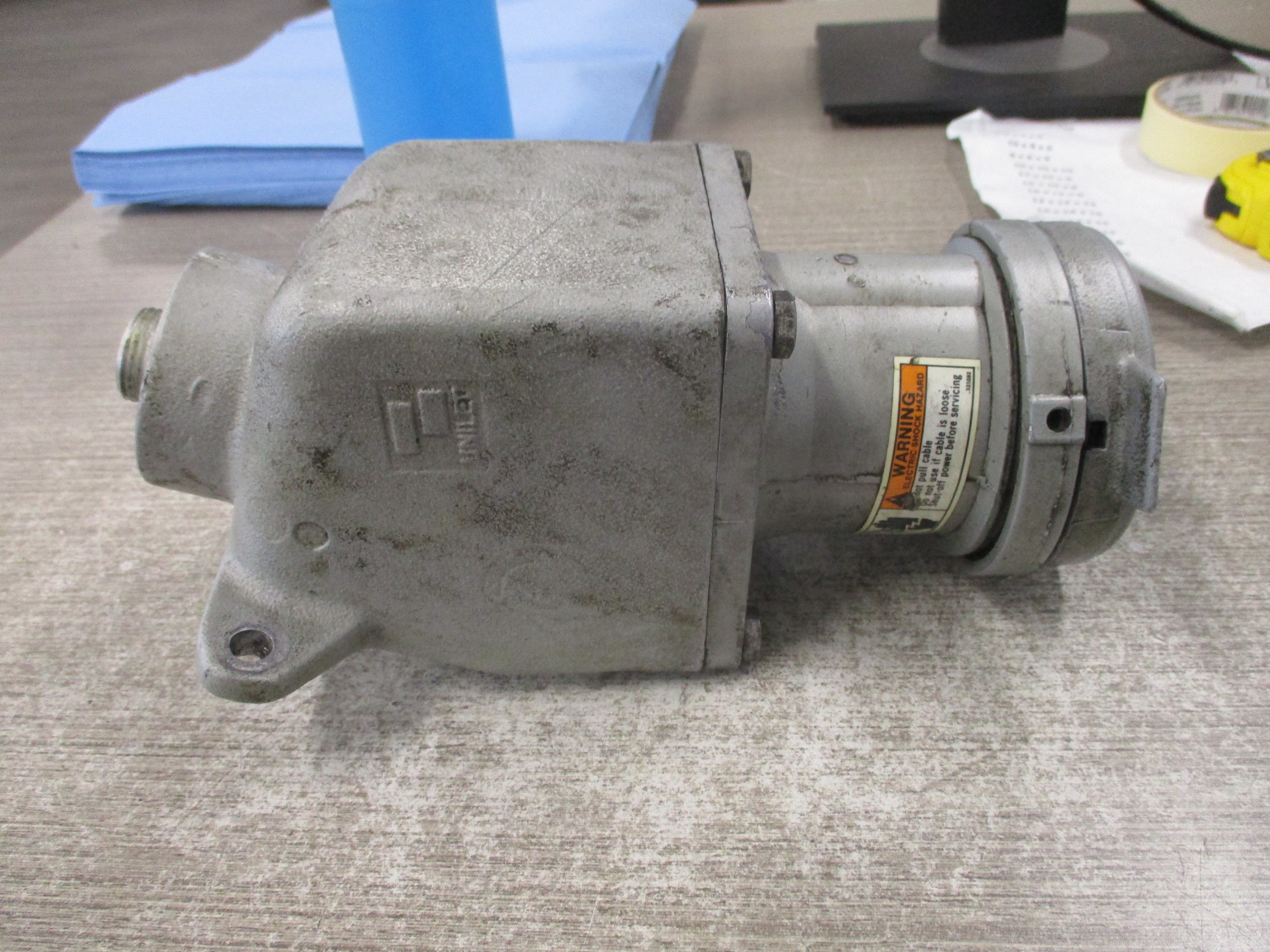 Appleton Powertite Receptacle ADR-6034 60A 600V 3W 4P W/Base *Broken Cover* Used