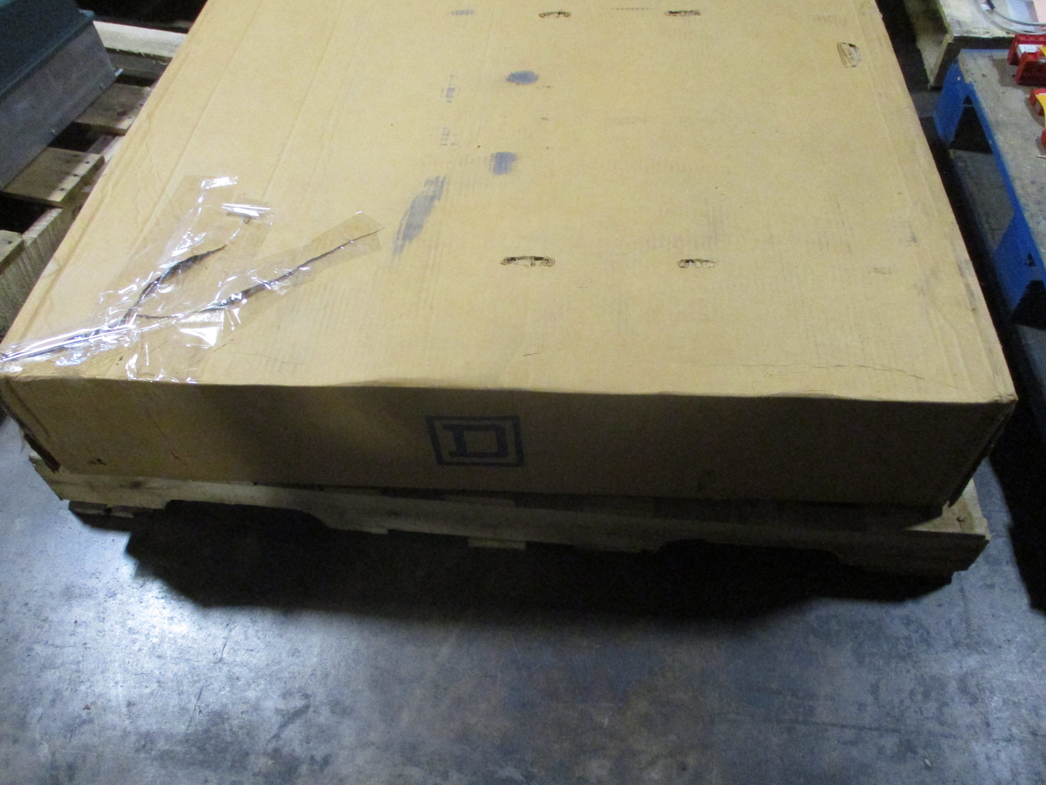 Square D Meter-Pak Meter Center MPR66-125 Ser. M01 125A 120/240V 1Ph 3W 6-Position 3R Enclosure New Surplus
