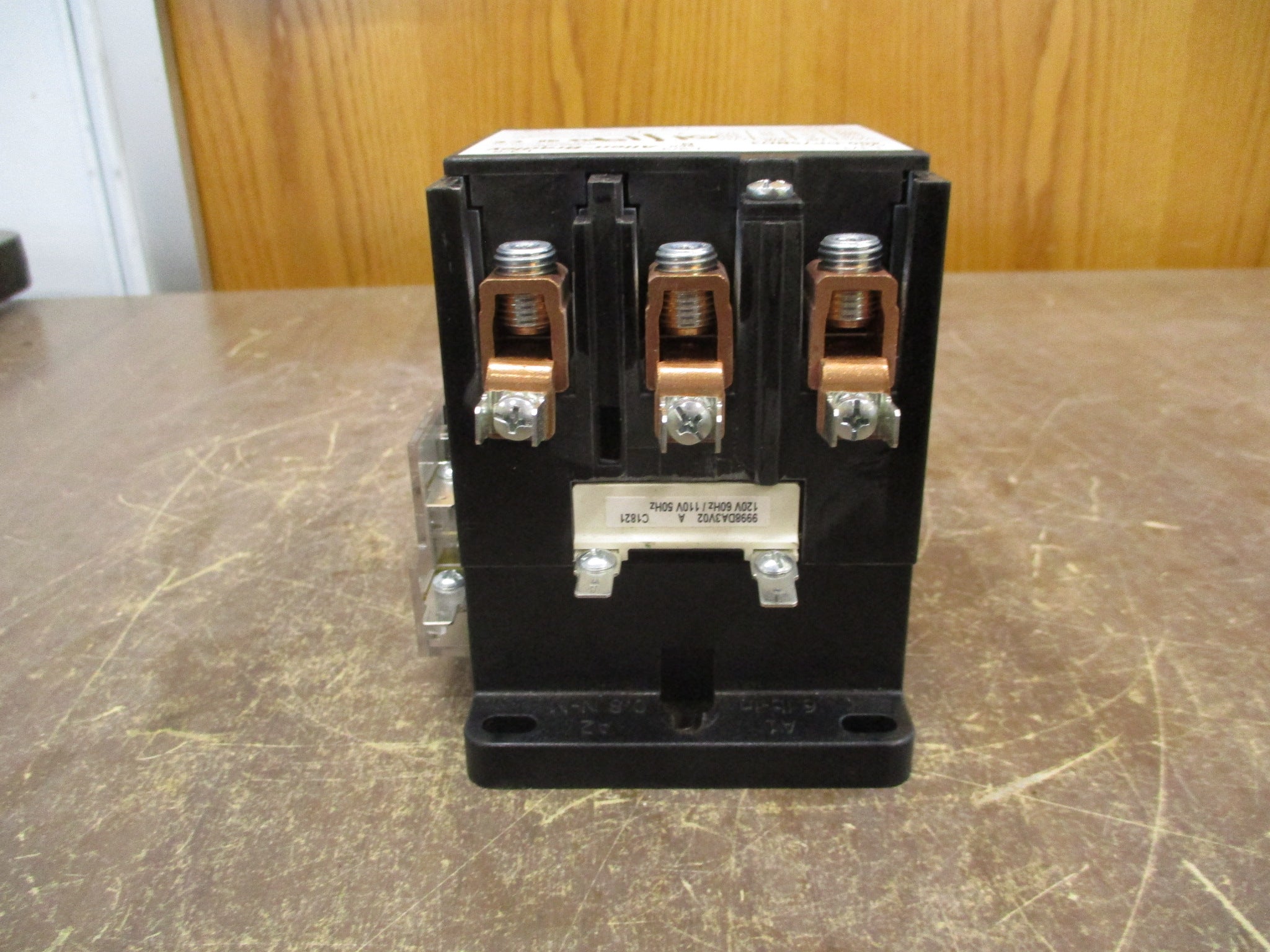 Allen-Bradley Contactor 400-DP75ND3 Ser. B 120V Coil 75A 600V w/ Aux Contact